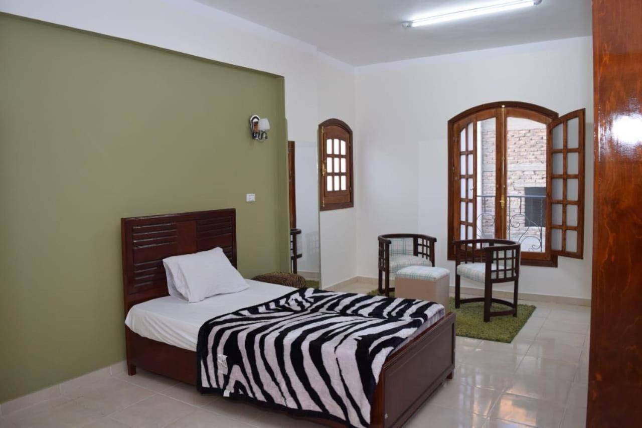 El Hady Apartments with Swimming Pool