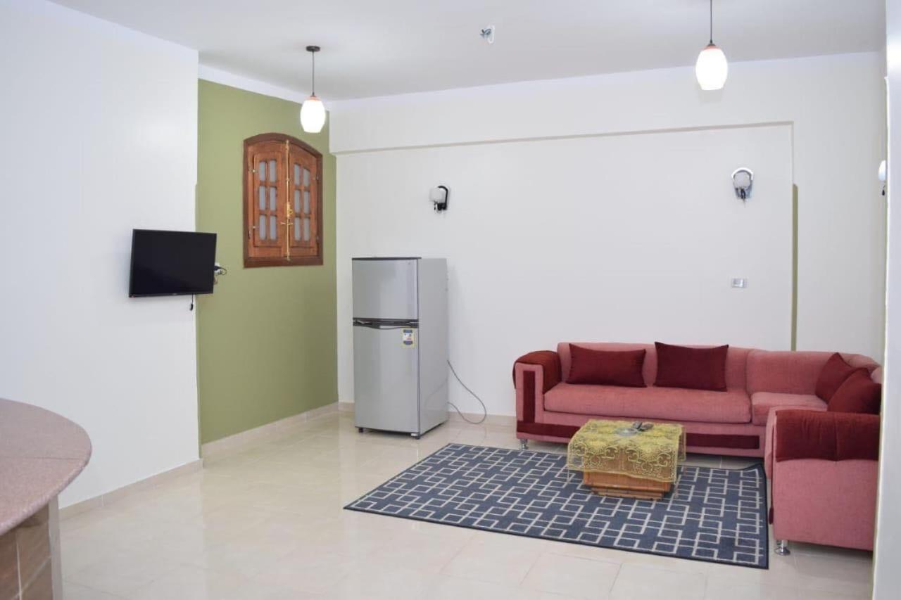 El Hady Apartments with Swimming Pool
