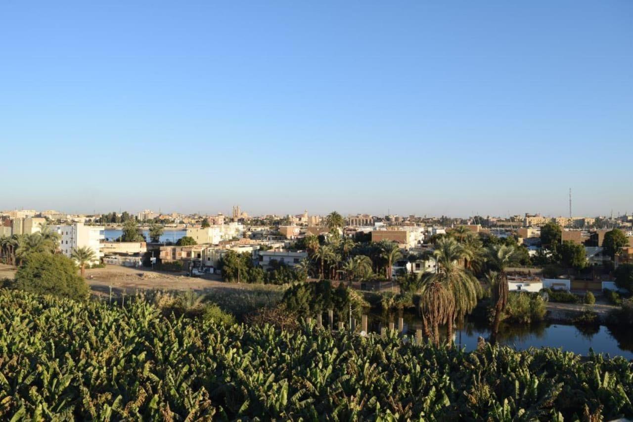 El Hady Apartments with Swimming Pool