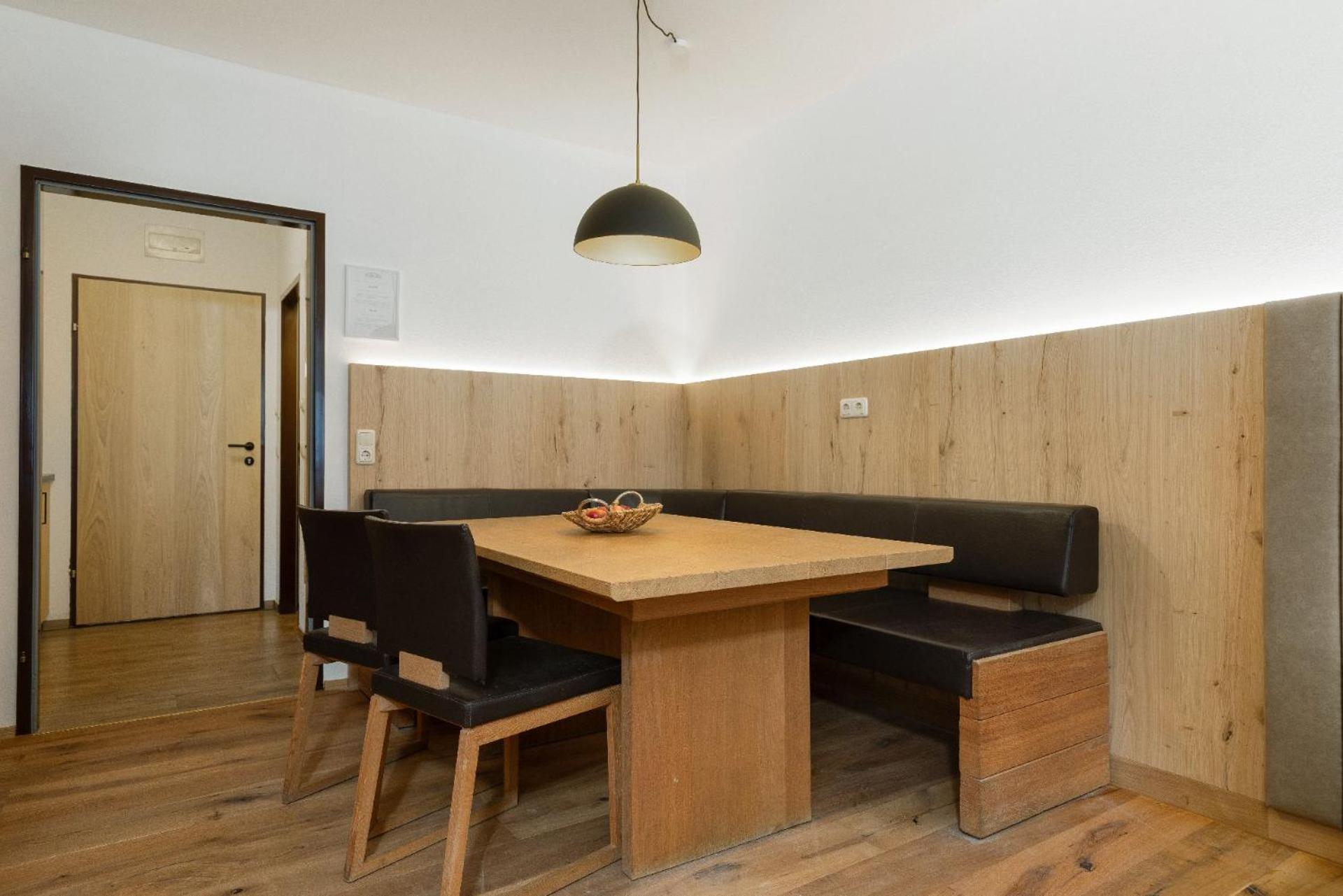Appartement Krippenstein mit Indoorpool und Sauna