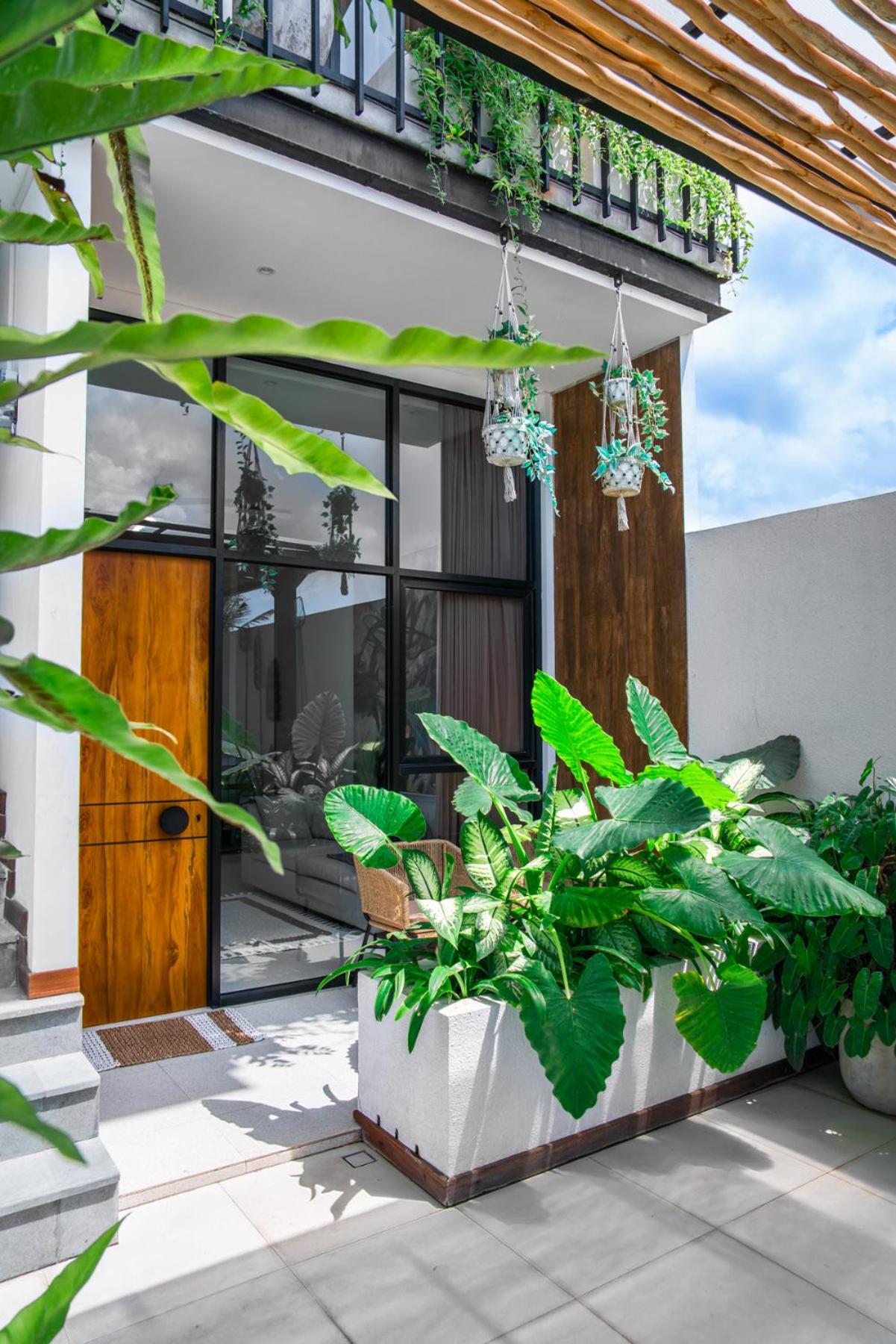 Karra Loft view 4