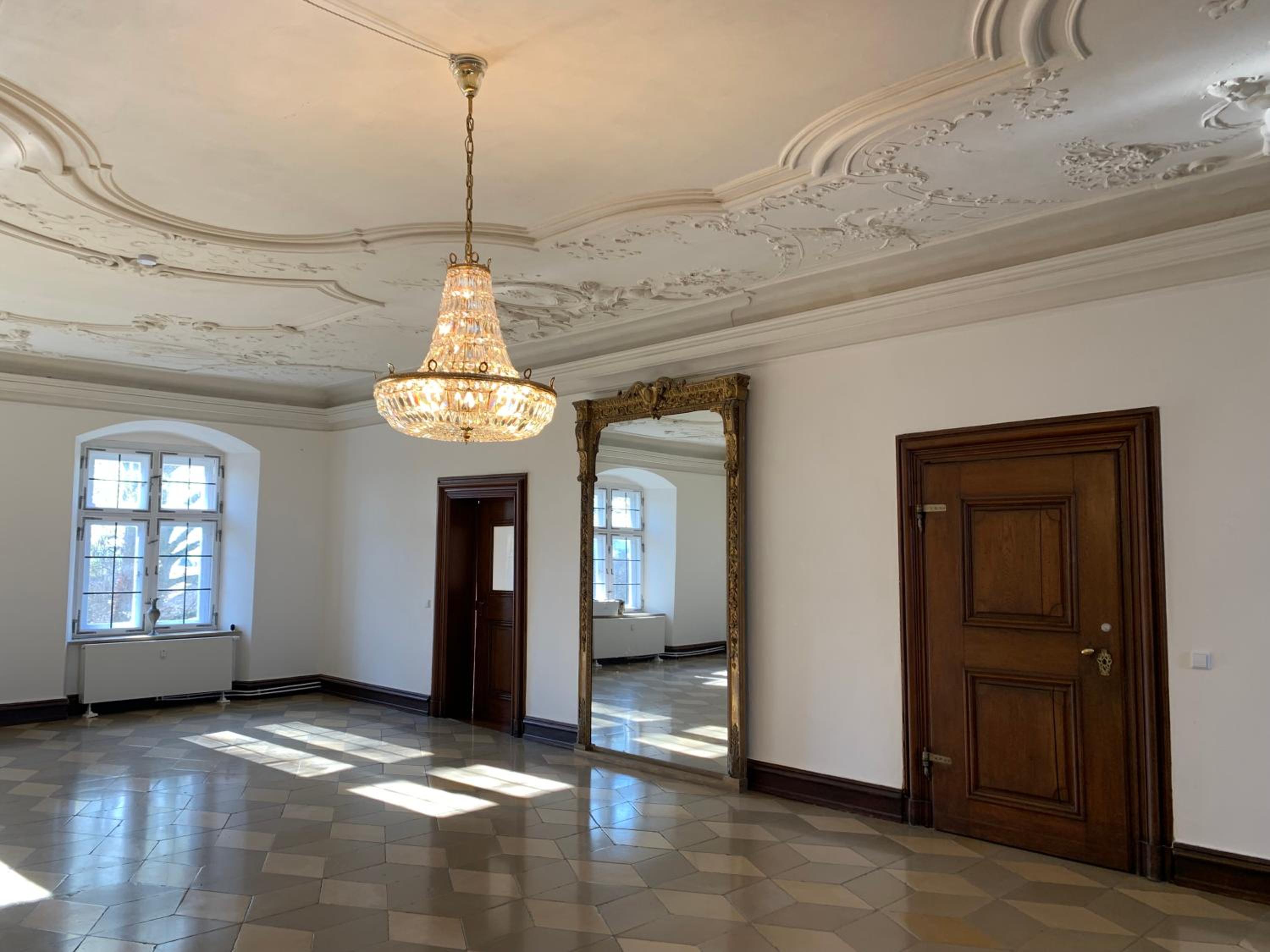 Schloß Hürbel Rosengarten - Suite