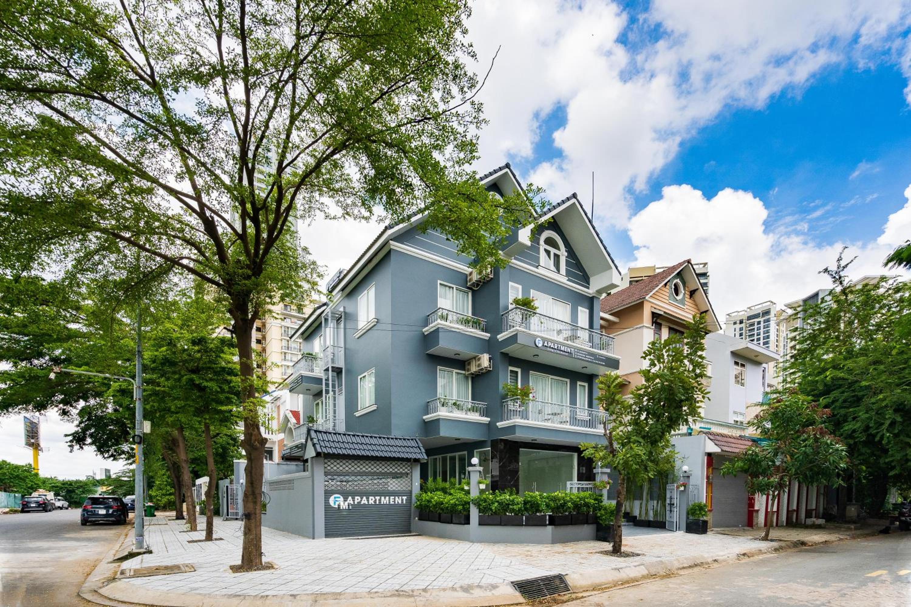 F-APARTMENT