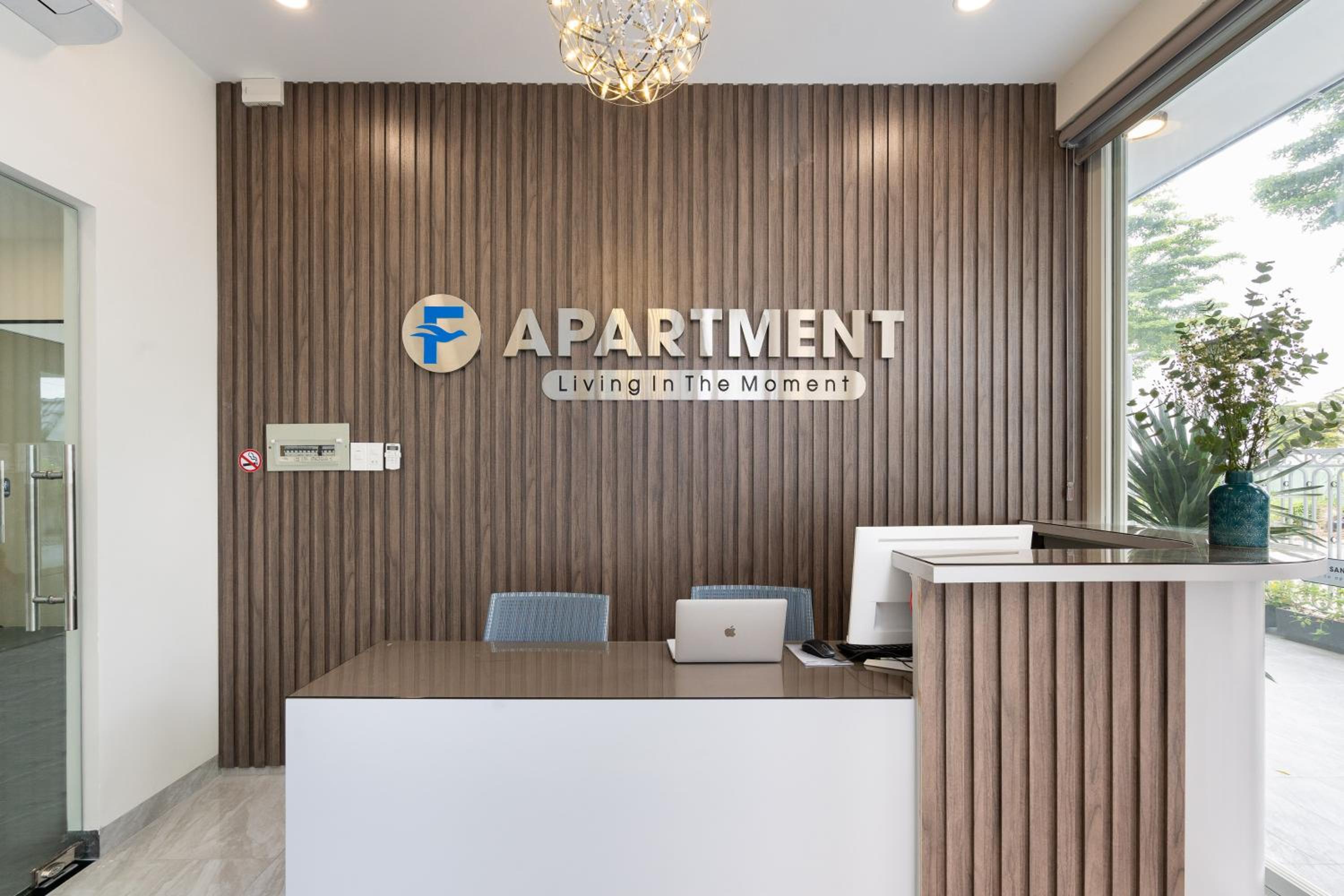 F-APARTMENT