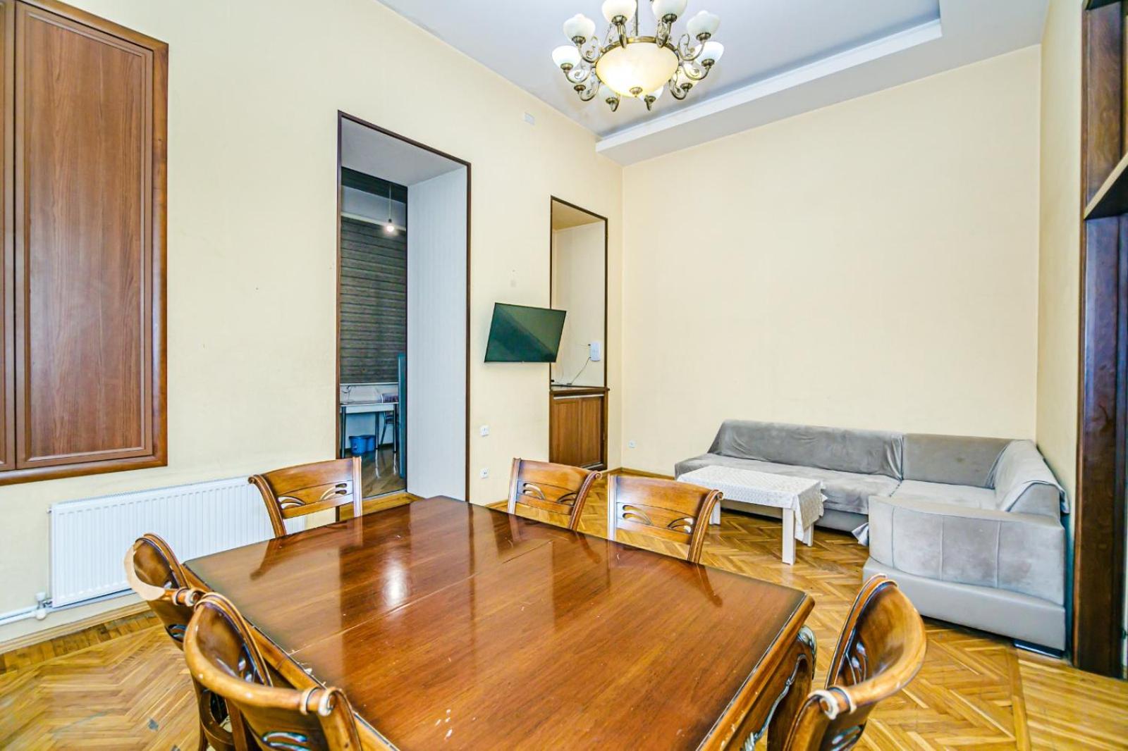 Apartment Pojarni Targovu