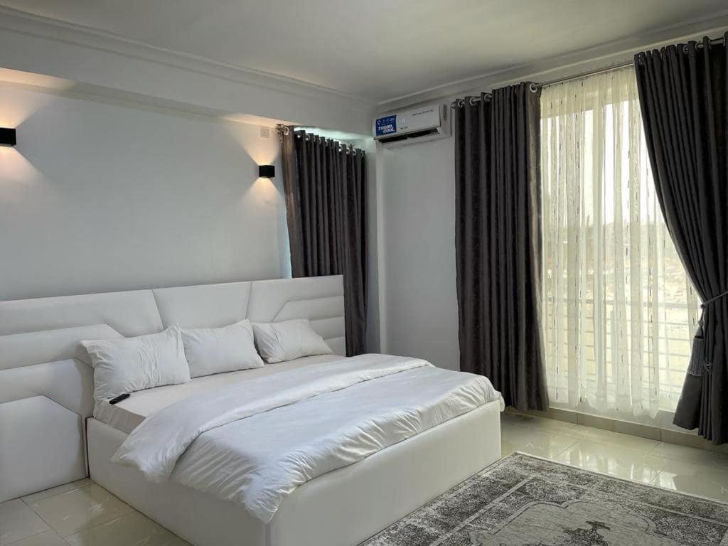 Luxistt Apartment Abuja view 3