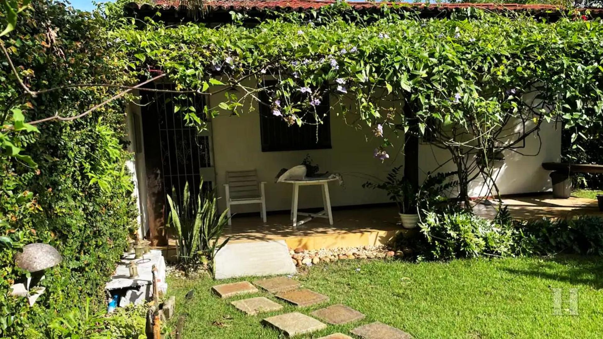 Casinha Acolhedora perto da praia Guarajuba – BA GJB01