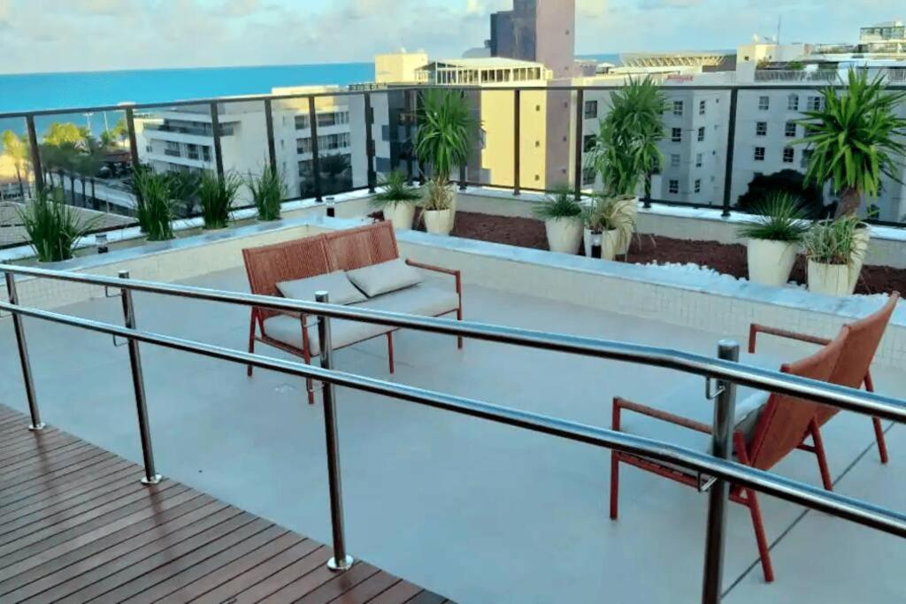Aproveite a Praia: Conforto próximo a orla