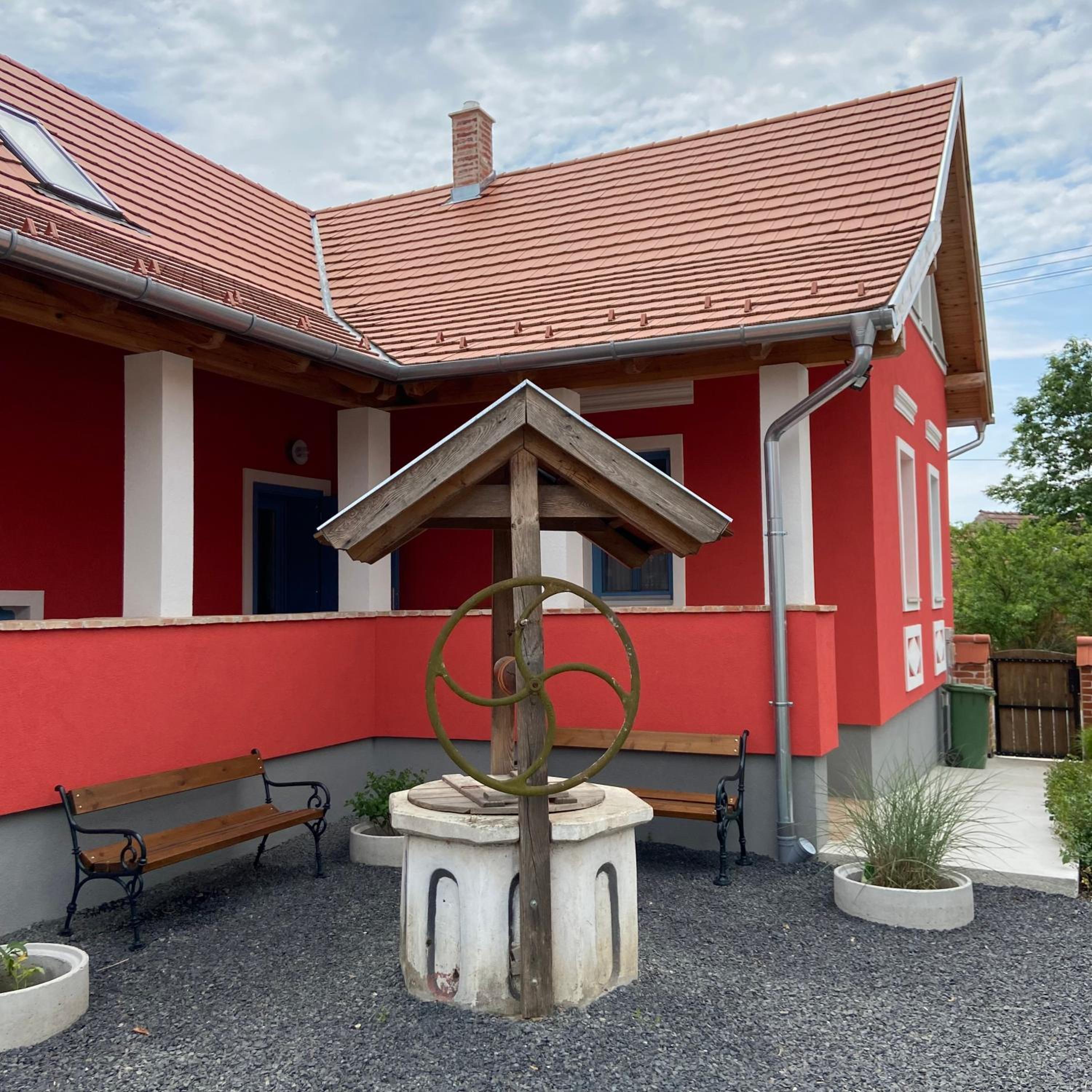 Redhouse