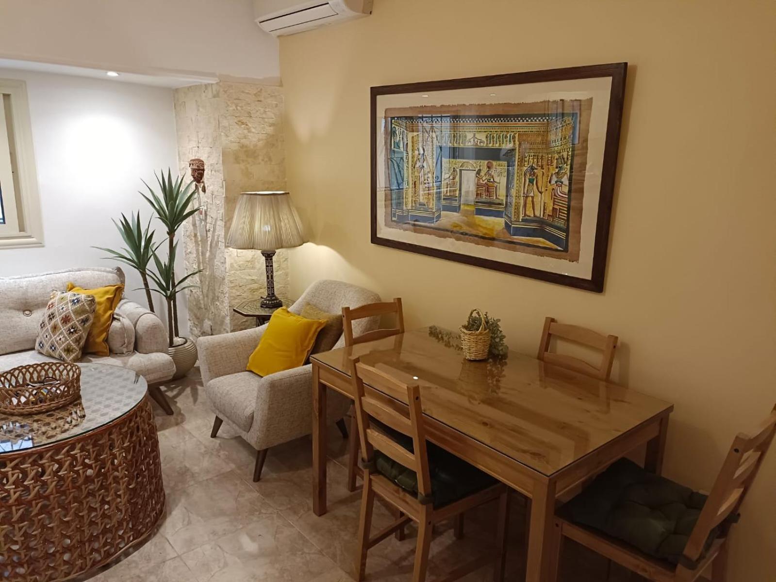 The Helio Suite Modern 1bdrm