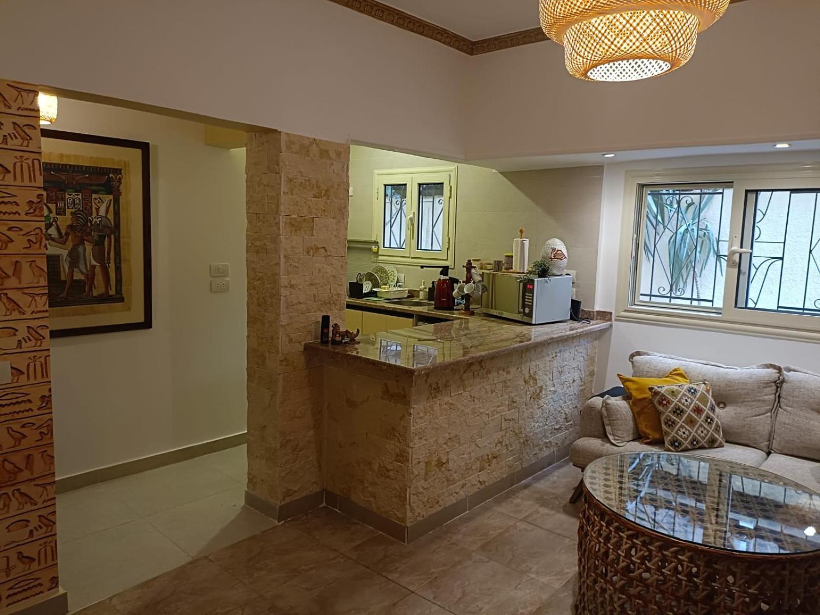 The Helio Suite Modern 1bdrm
