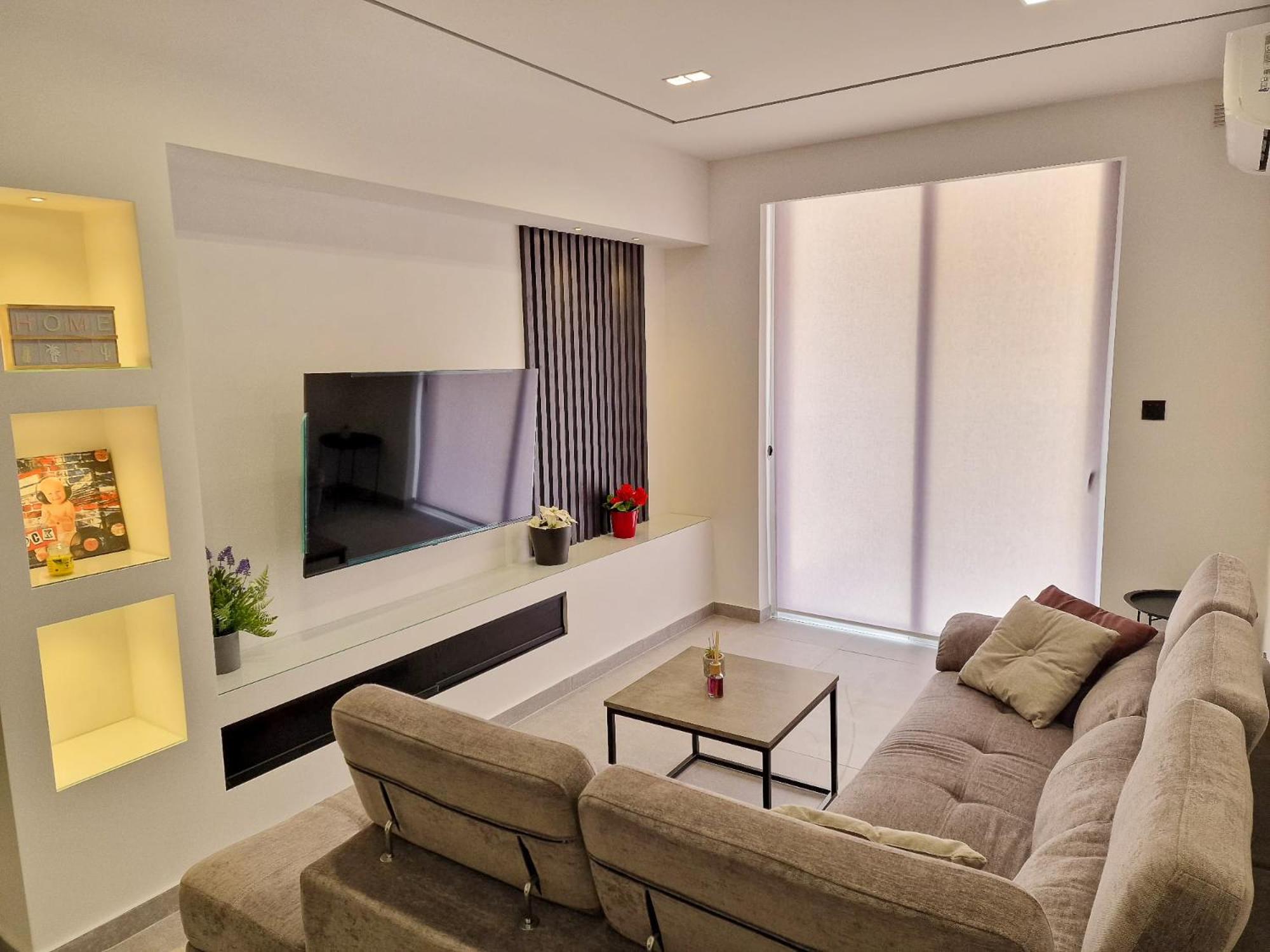Luxury Qawra Holiday Stay Apartment photo 5