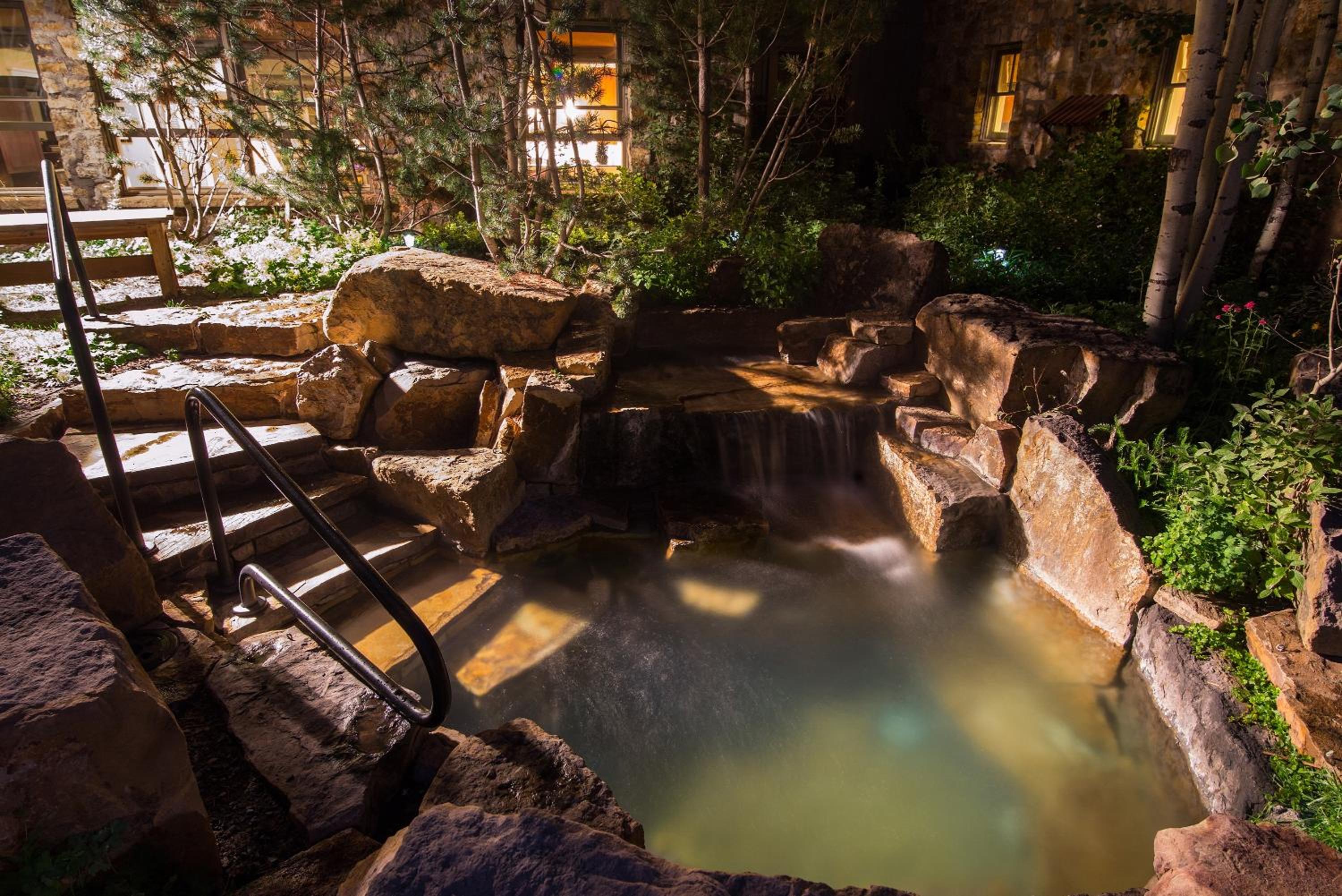 River Club 102 by Alpine Lodging Telluride