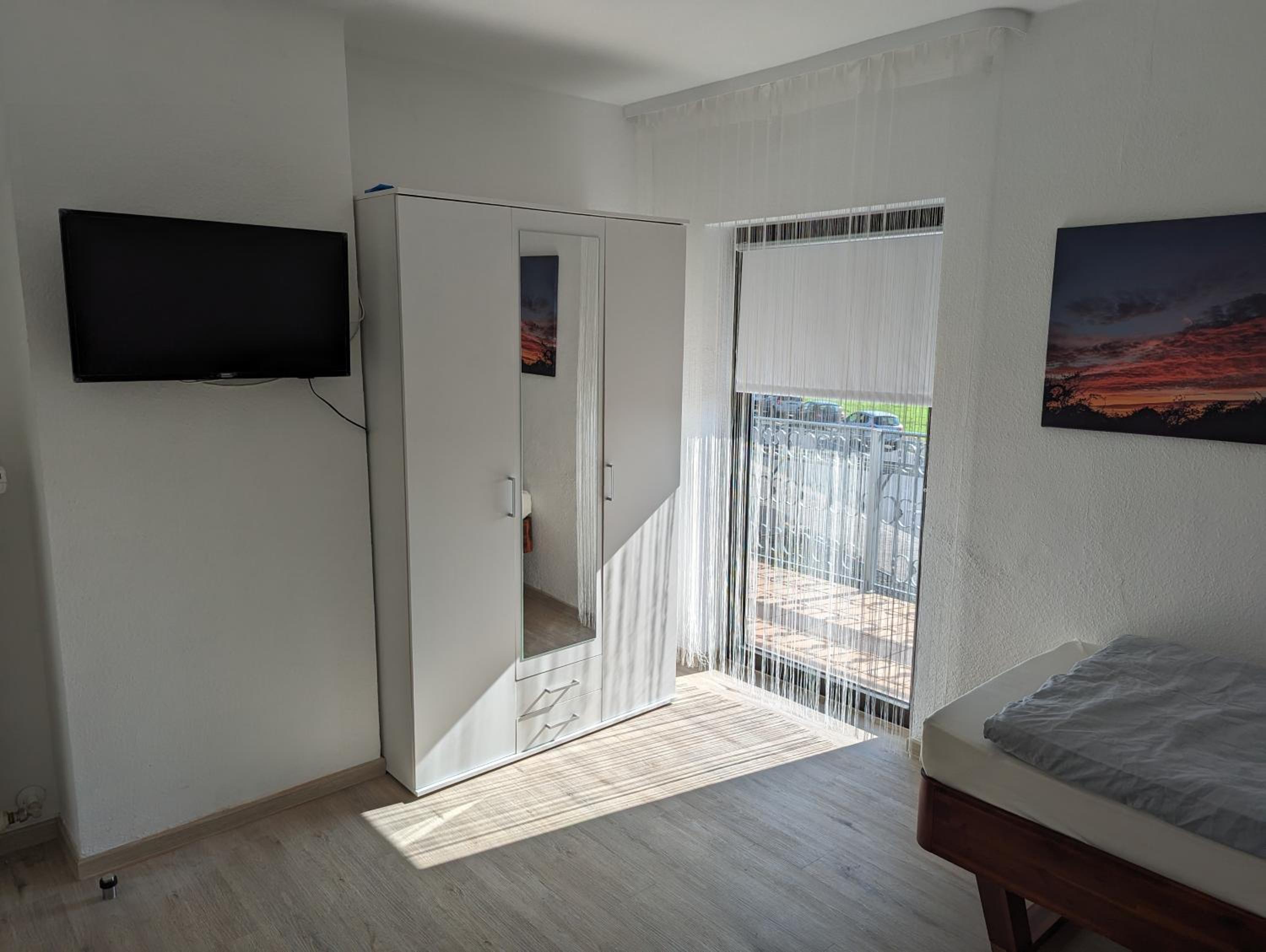 Ferienwohnung und TinyHouse Benediktusquelle