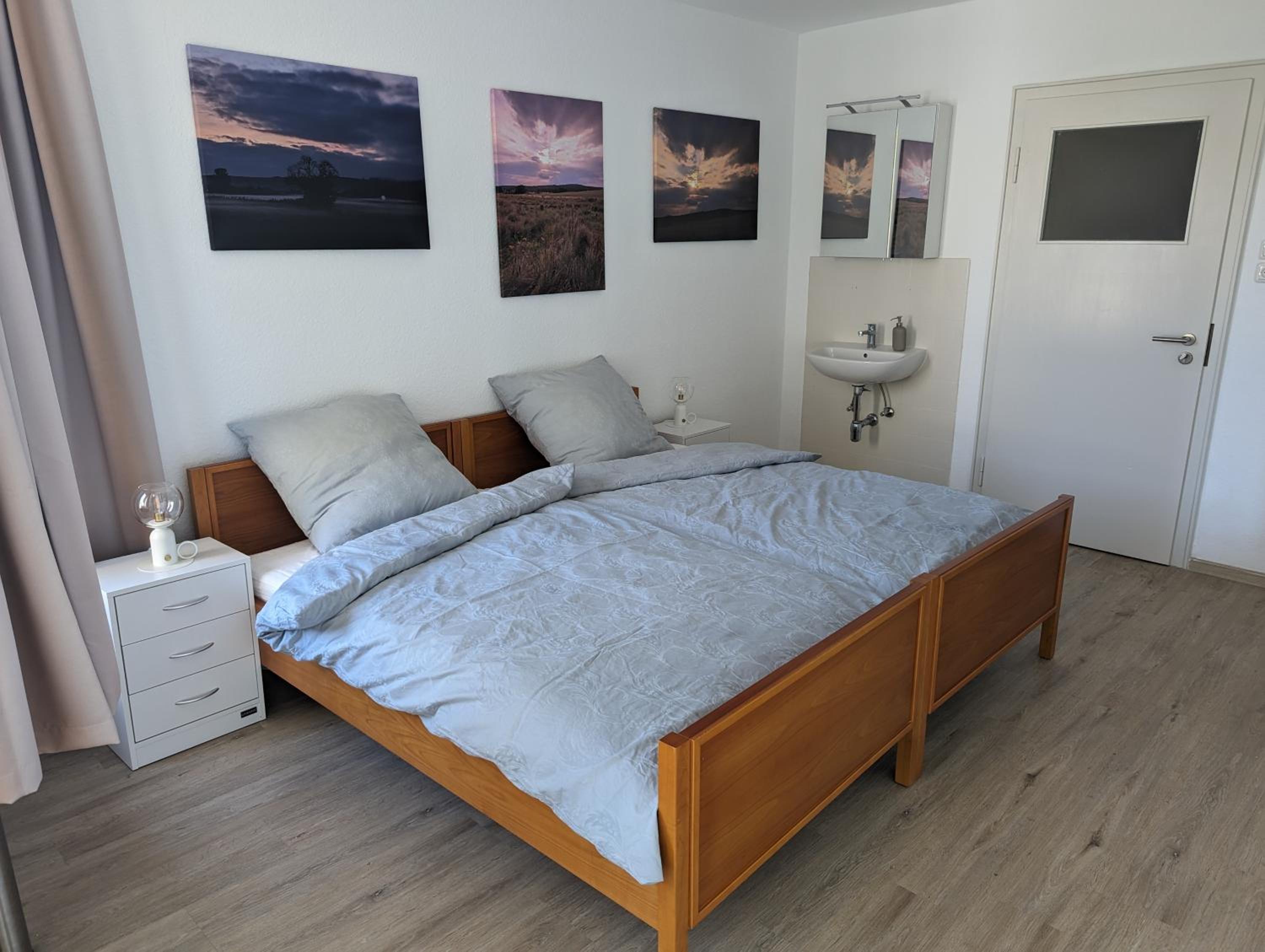 Ferienwohnung und TinyHouse Benediktusquelle
