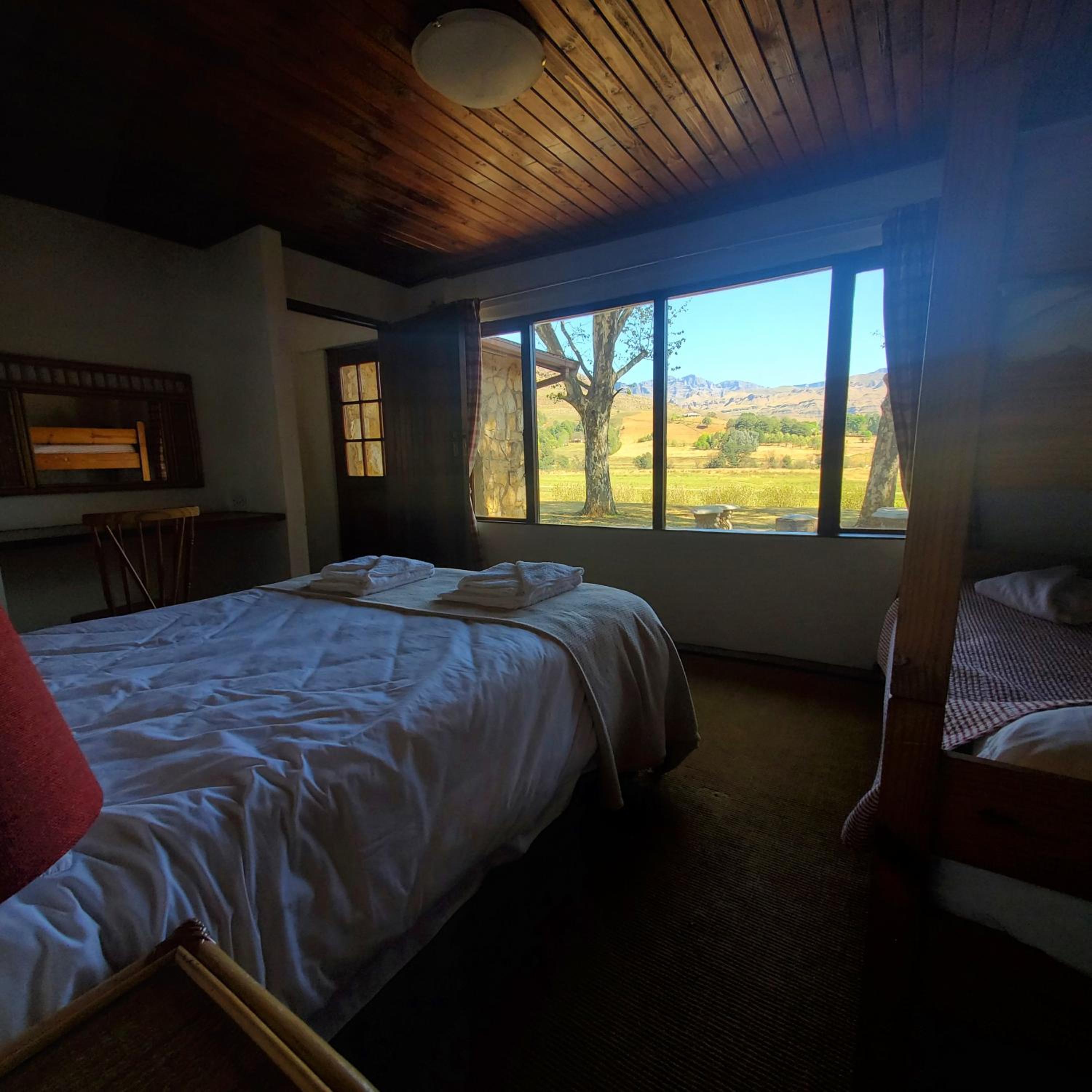 Walkers Peak Cottage