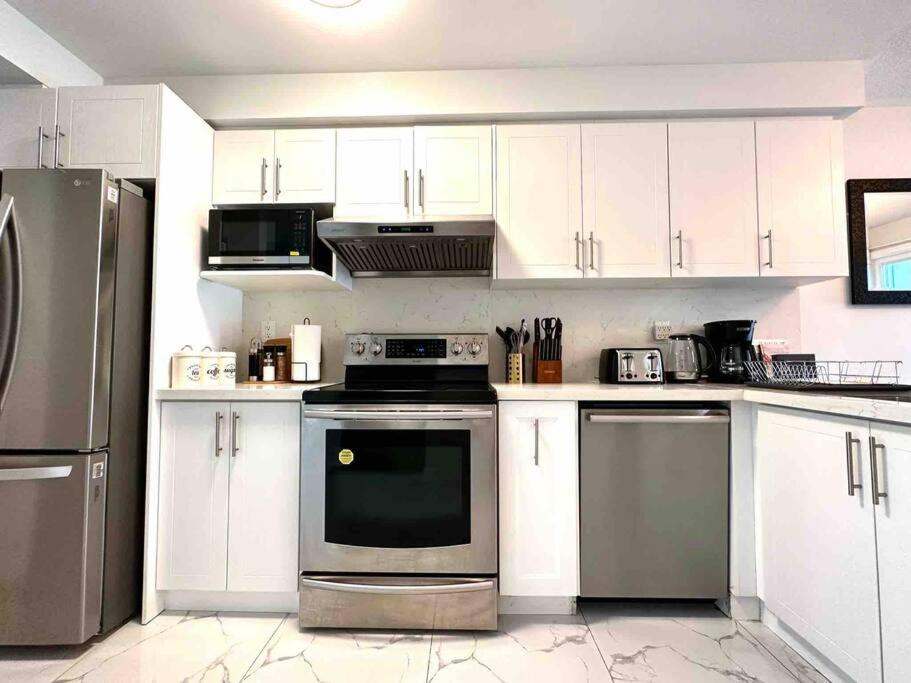 Charming Home in Prime Location North of Toronto
