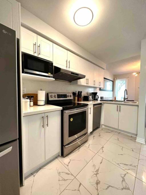 Charming Home in Prime Location North of Toronto