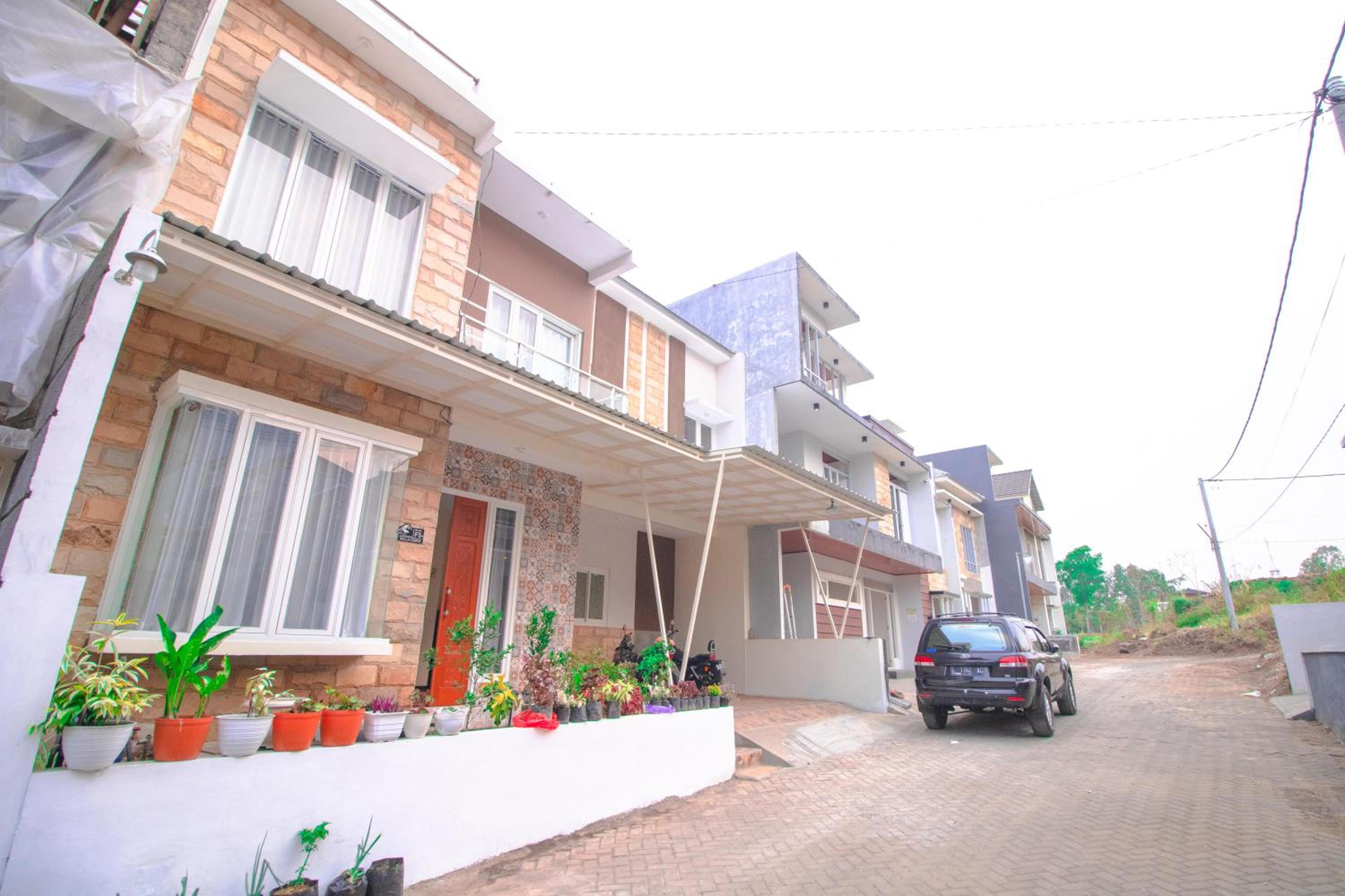 Villa Ceria with Private Pool & Rooftop view 2