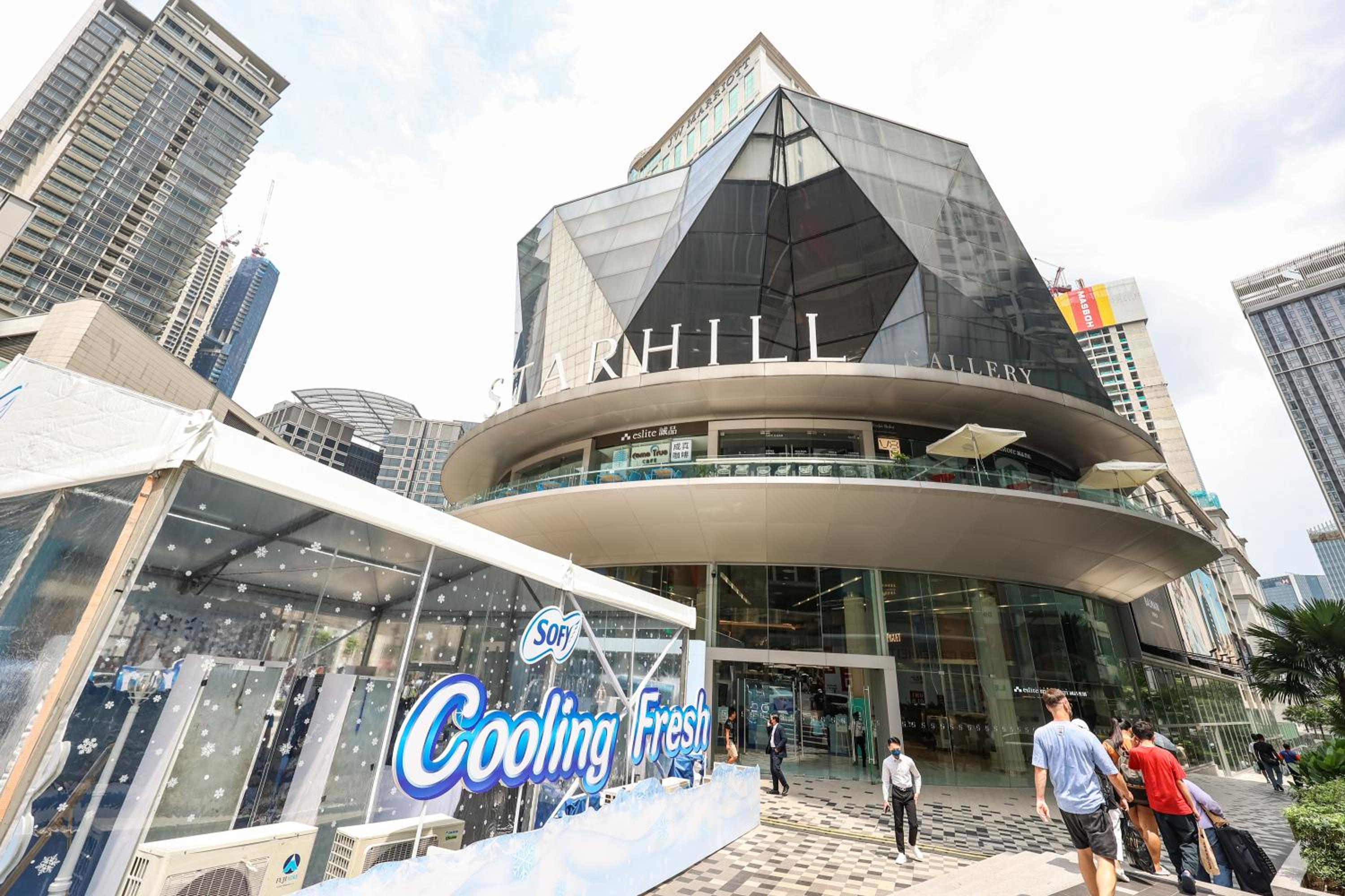FREE Netflix - 5 min walk to Pavilion l KL view 4 Pax
