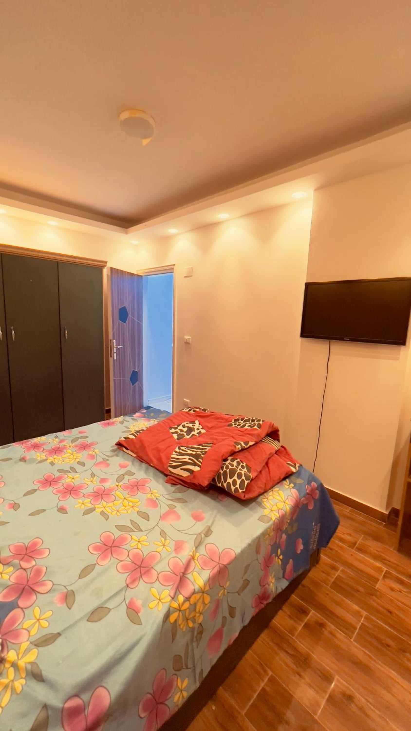 Luxury Stay at Mokktam Heights