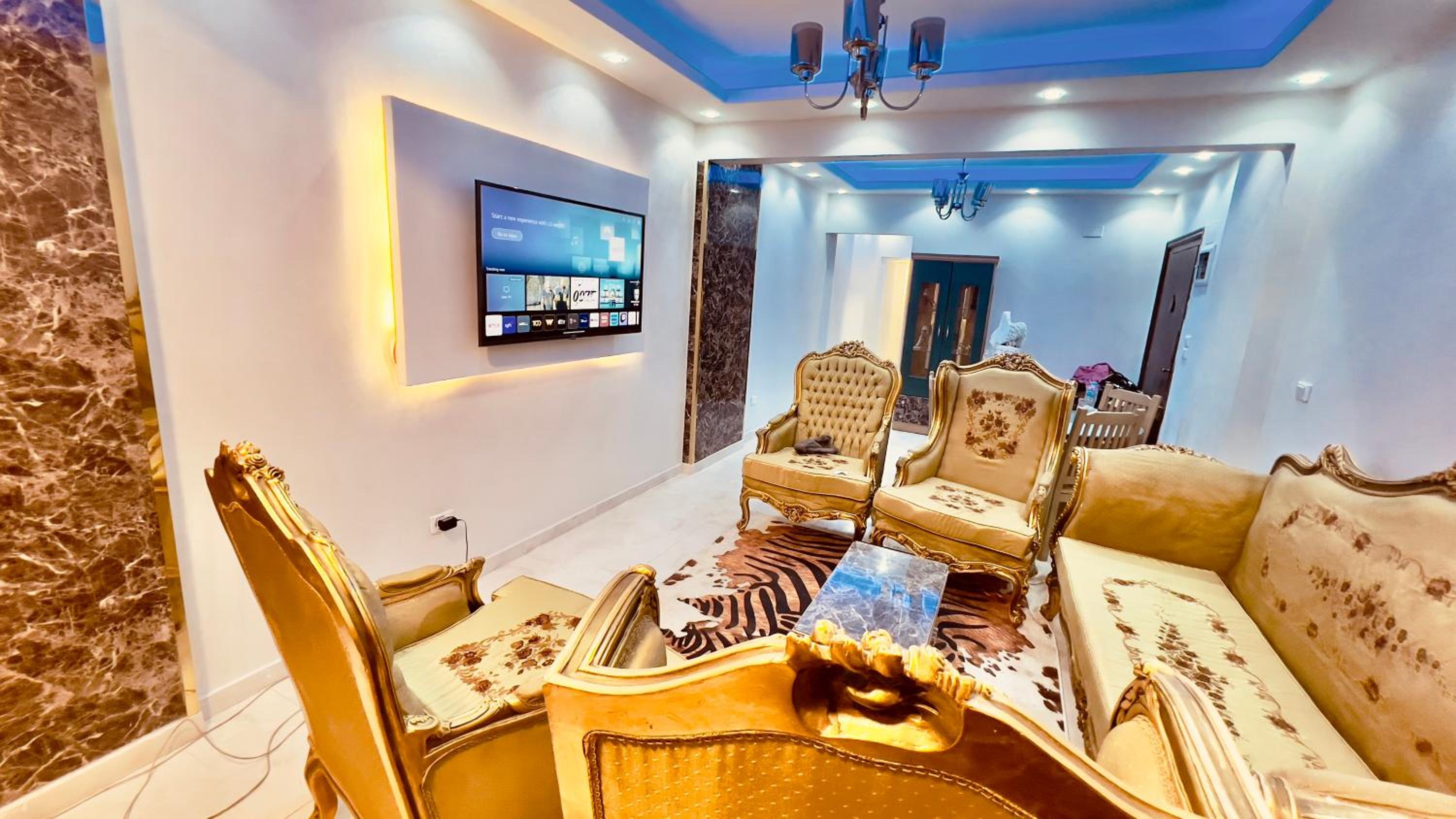 Luxury Stay at Mokktam Heights