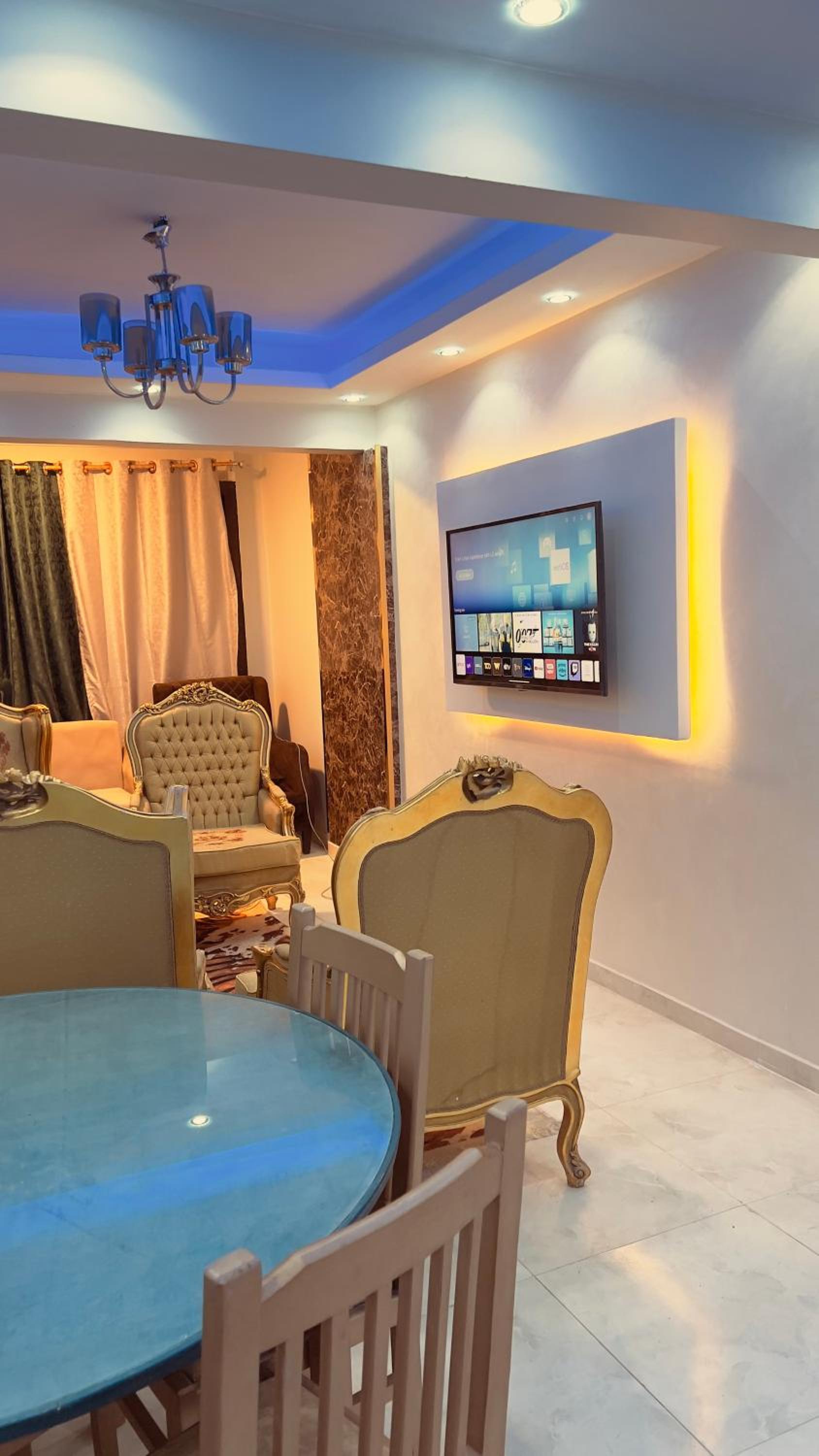 Luxury Stay at Mokktam Heights