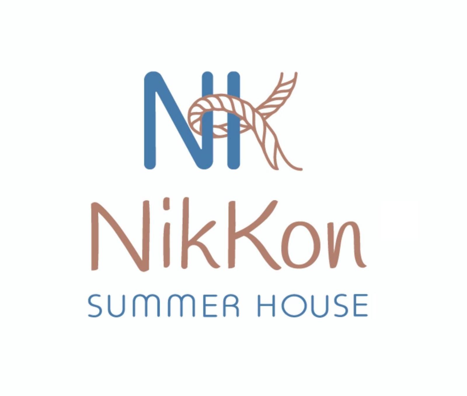 Nikkon summer house