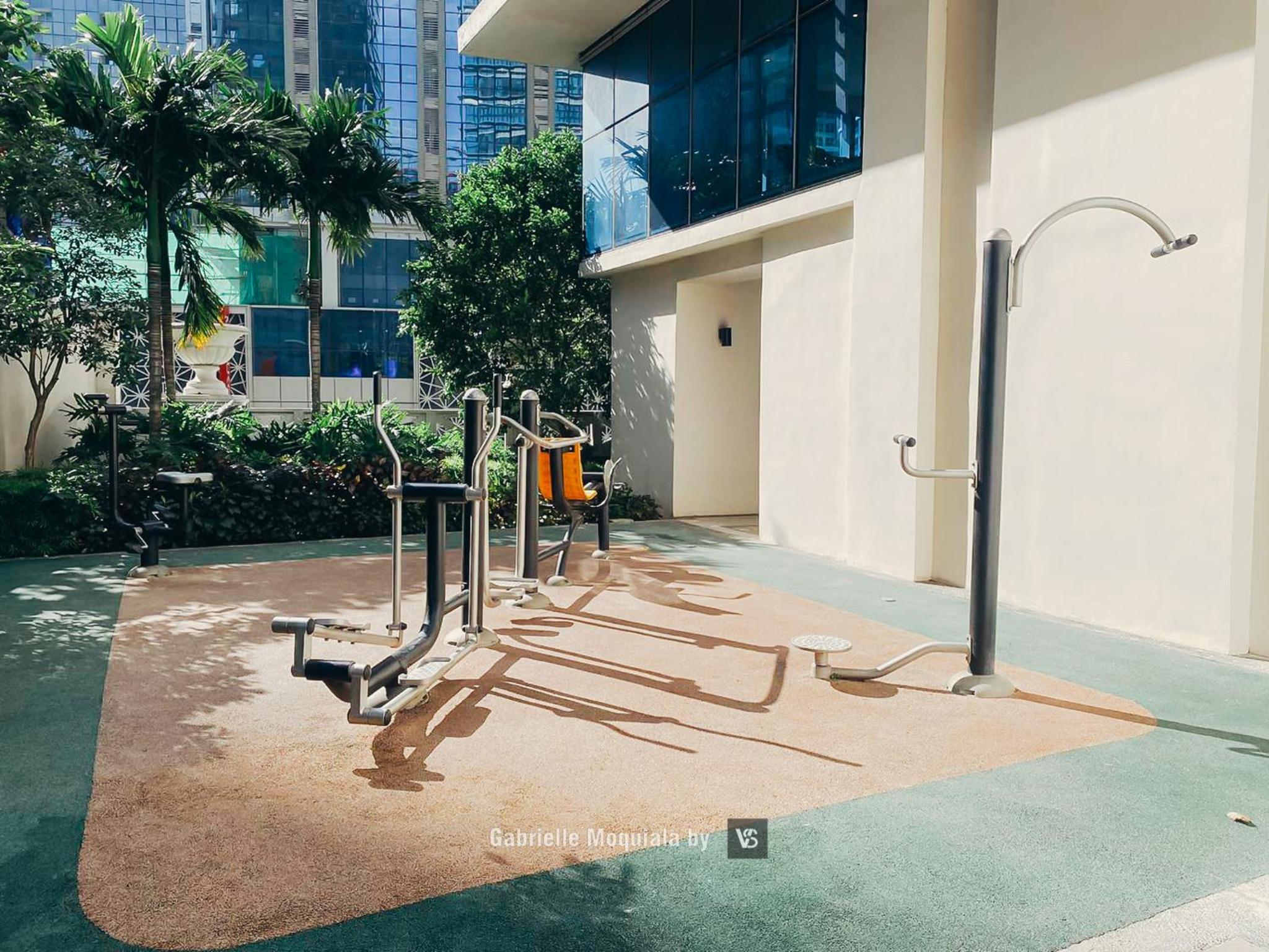 Perfect for Working, Quiet & Relaxing at Uptown BGC view 3