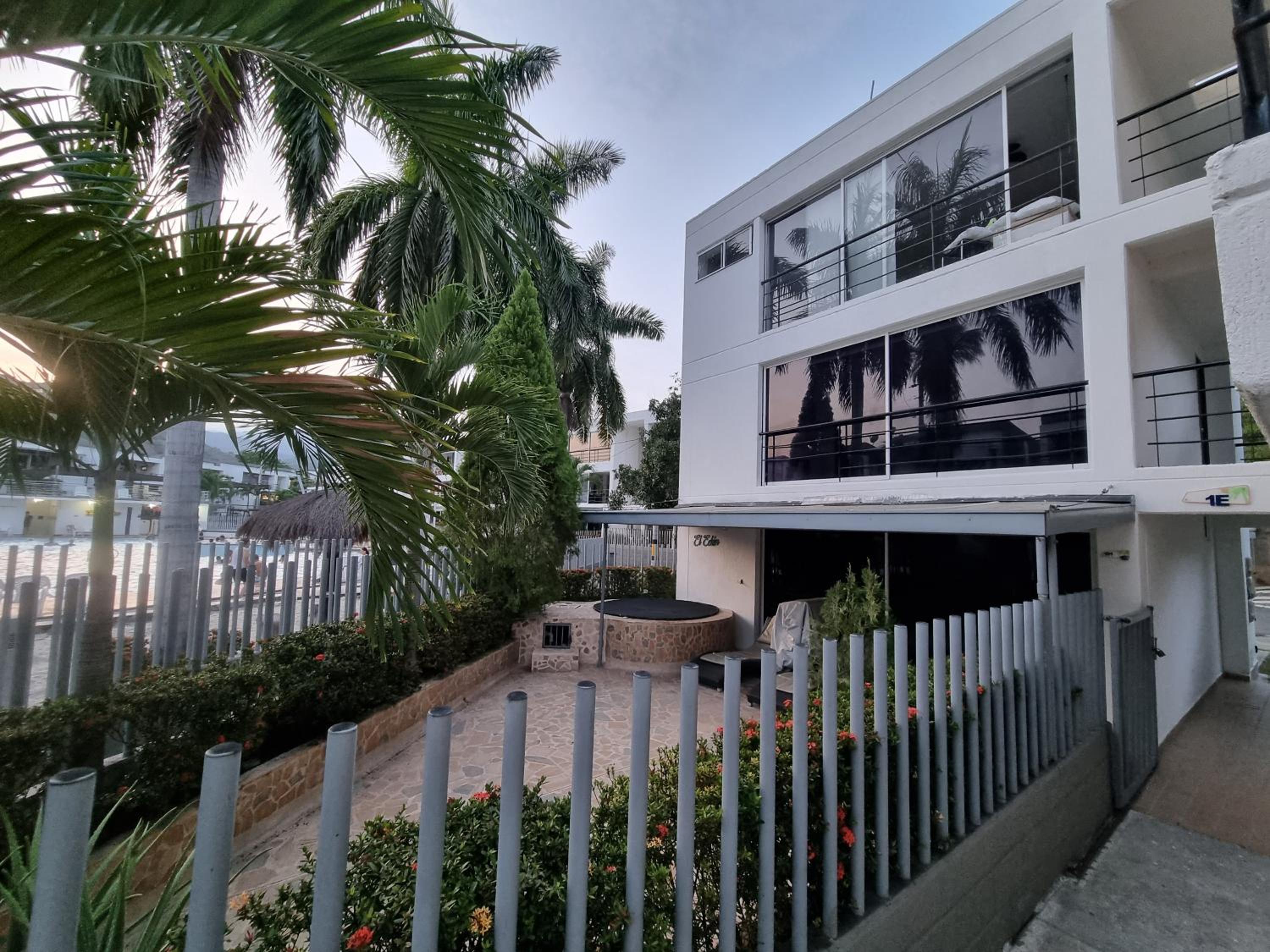 Apartasol Ciudadela Santafe