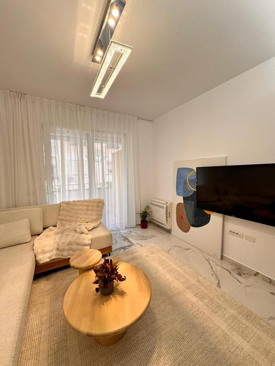 AGATE City Center Apartment