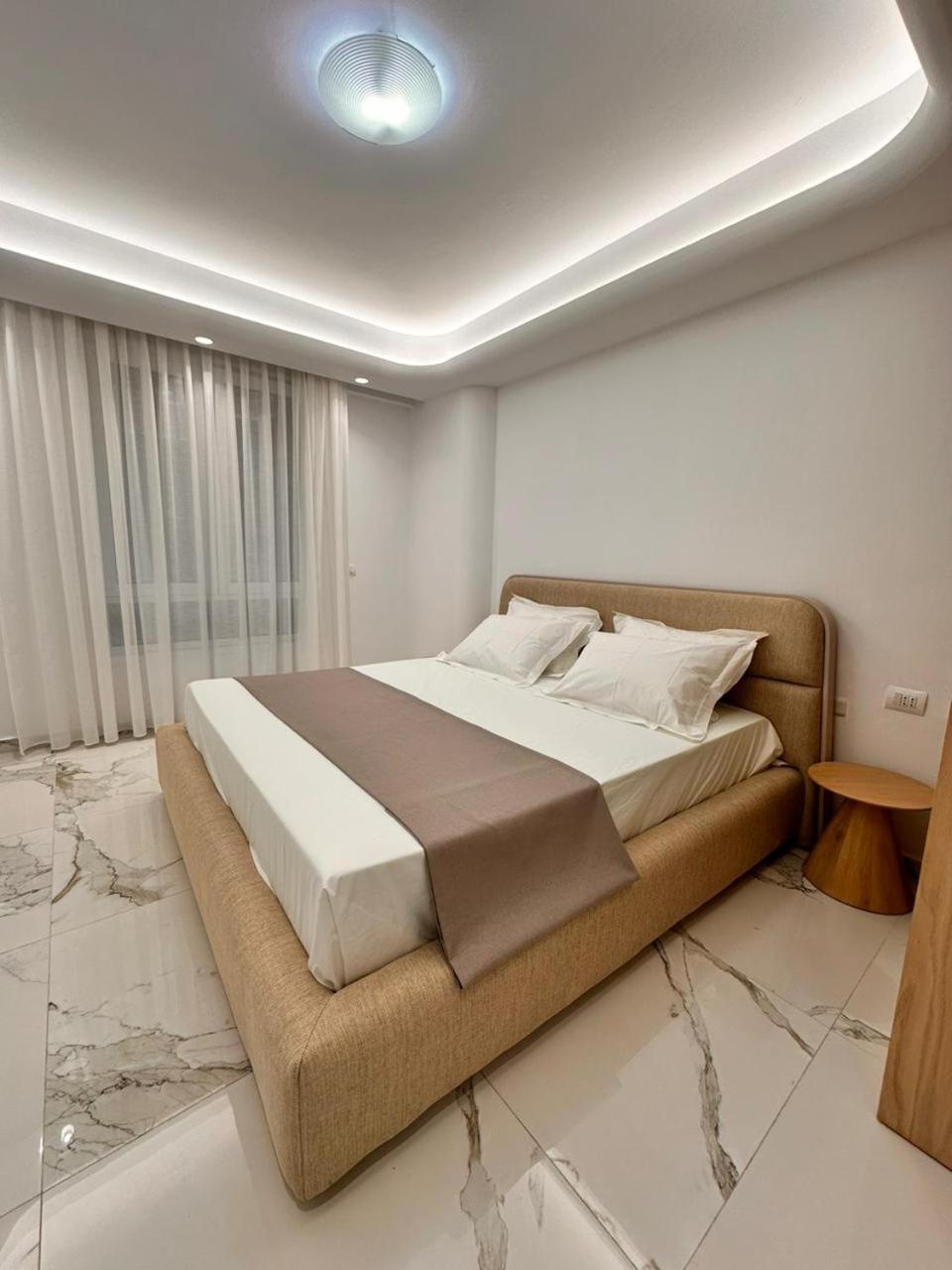 AGATE City Center Apartment