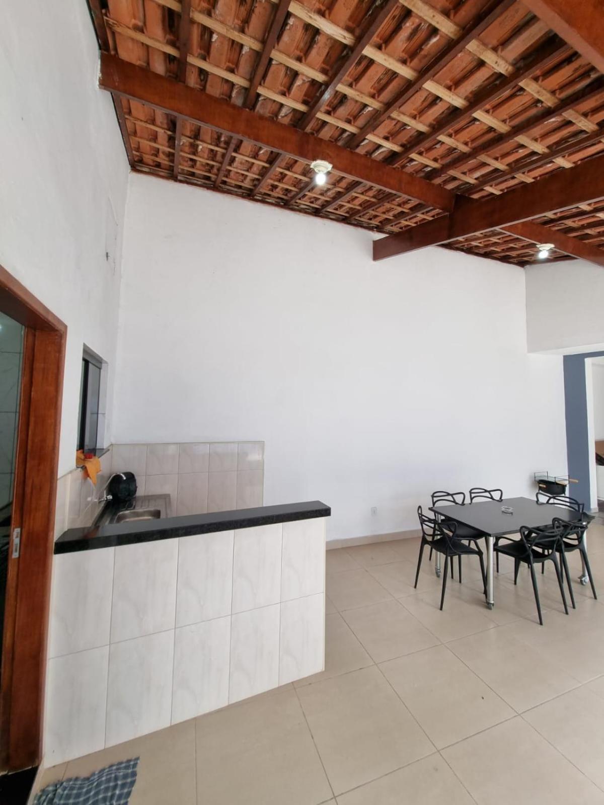 Casa nova e confortável próxima ao Santuário