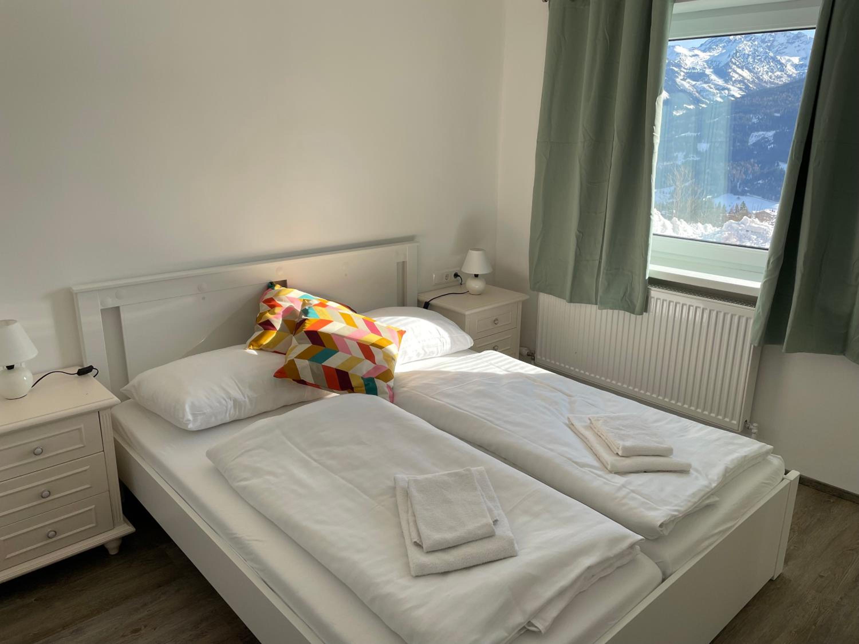 Mountain Hotel & Hostel