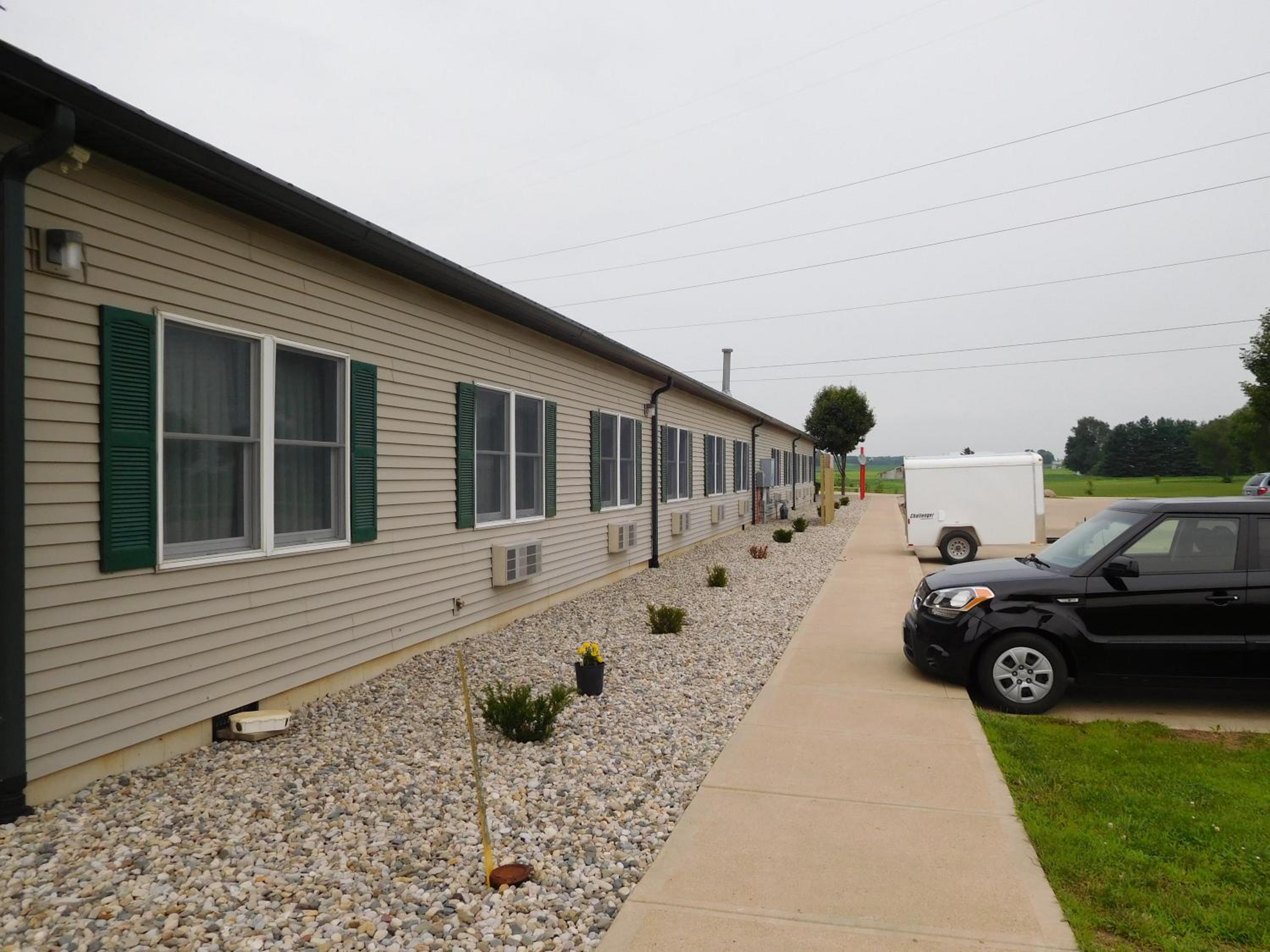 Attica Inn - Property Image 15