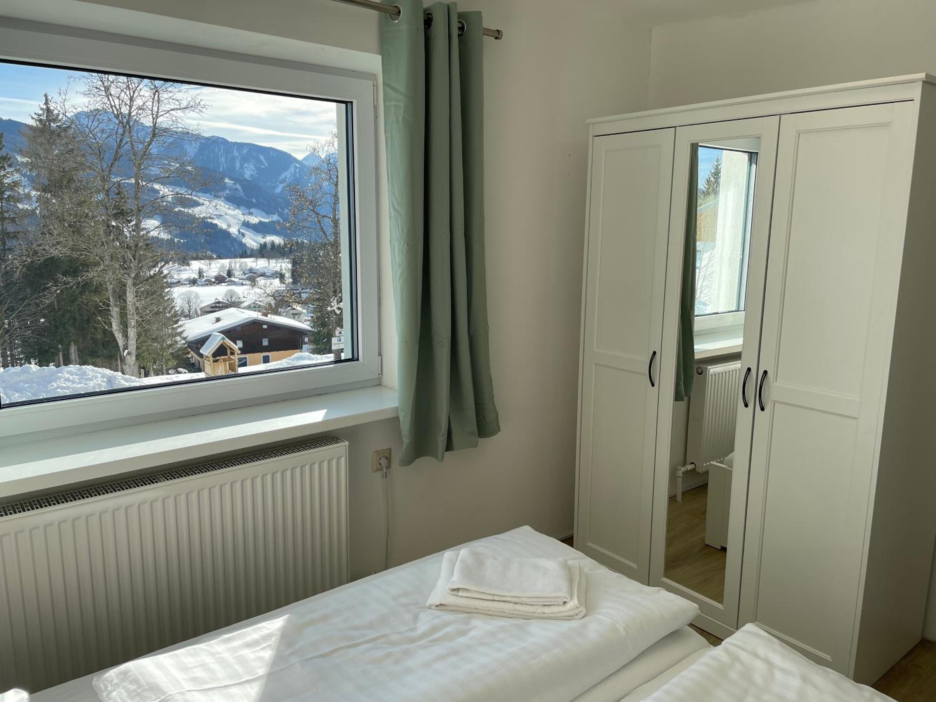Mountain Hotel & Hostel