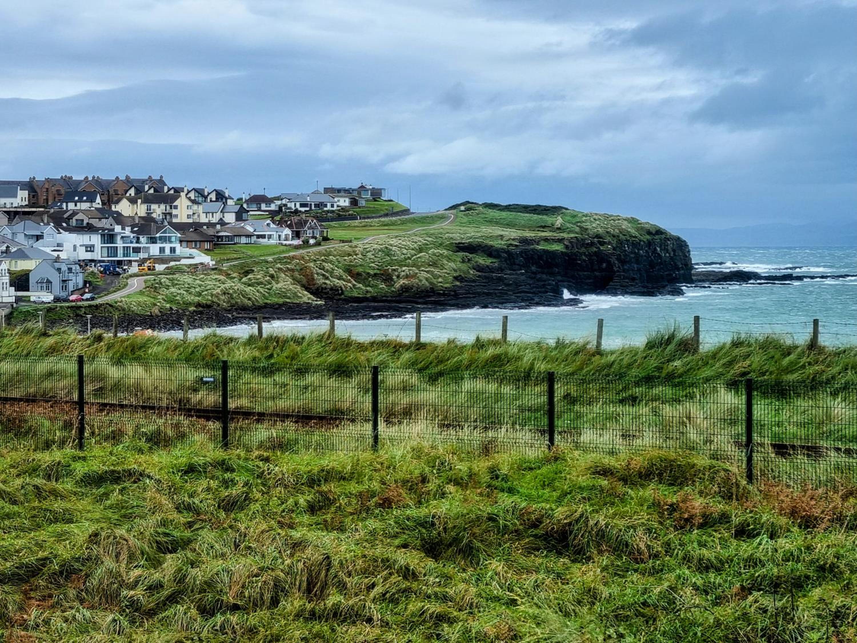 Panoramic Sea View Beach Apartment - Dunluce Park 6, photo 22
