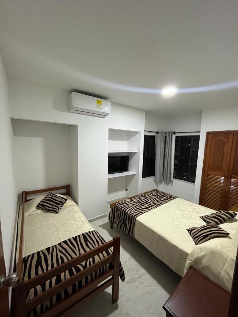 Apartamentos Amoblados Bocagrande. Mr German