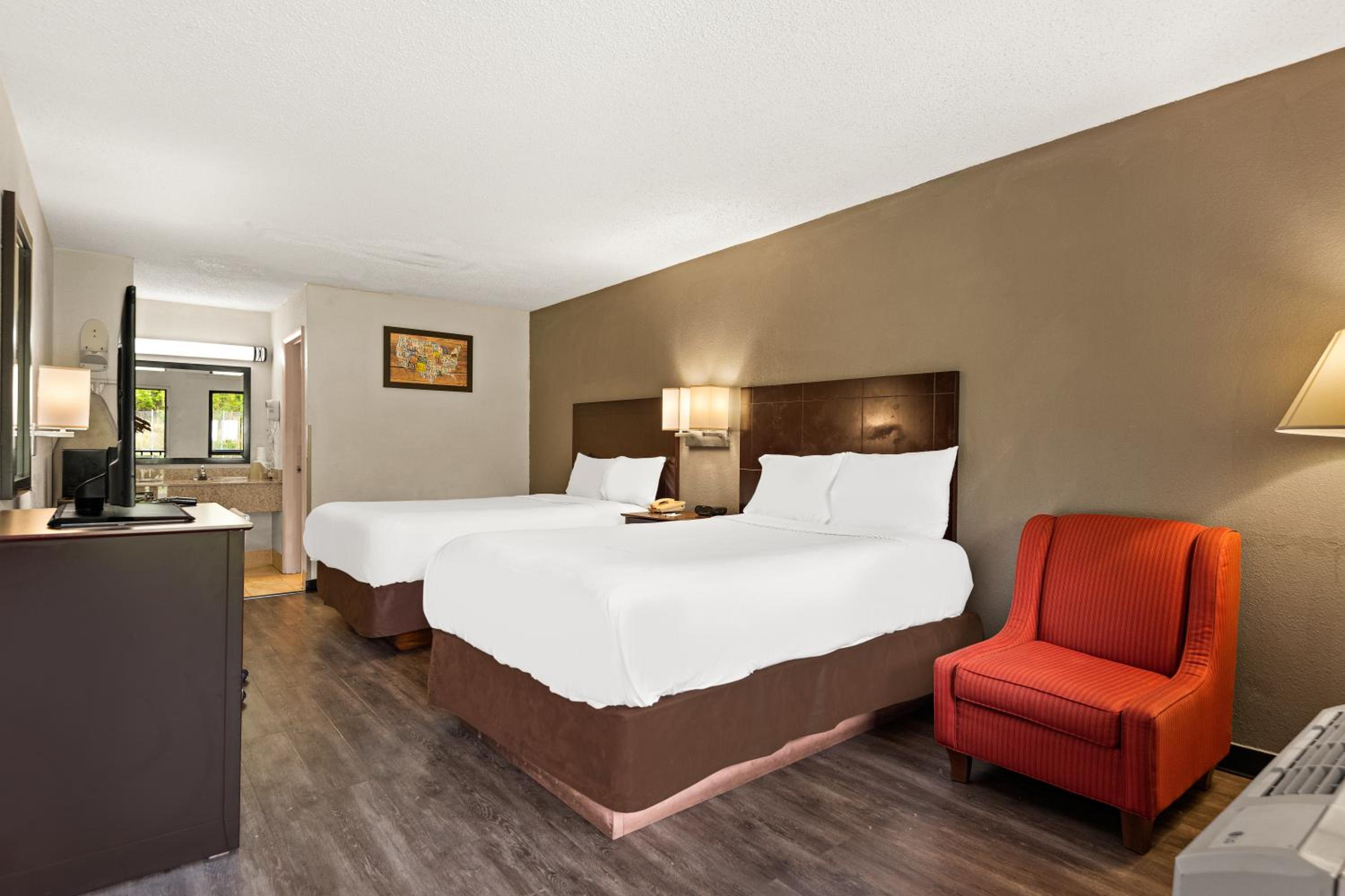 Laurel Vacations - Americas Best Value Inn Laurel - Property Image 11