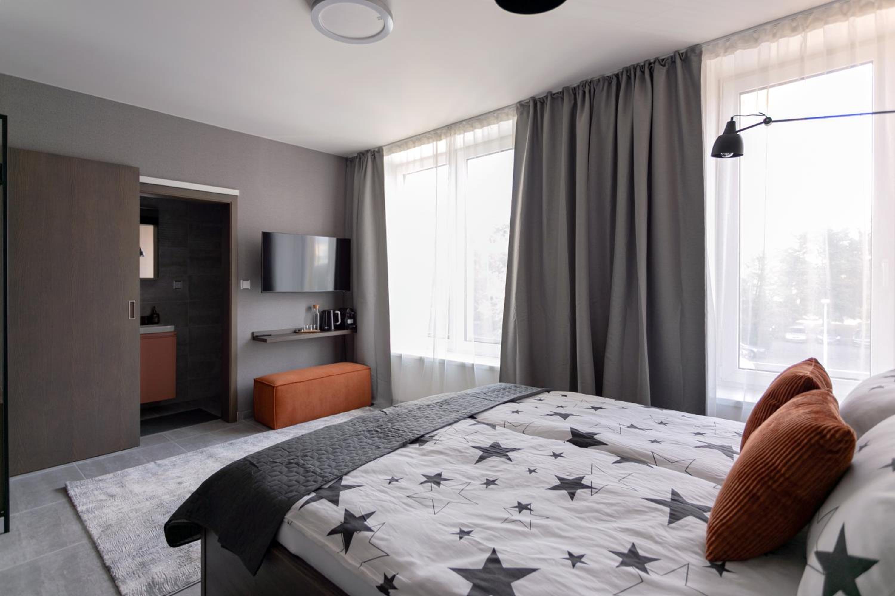 LUONG Europe Apartments