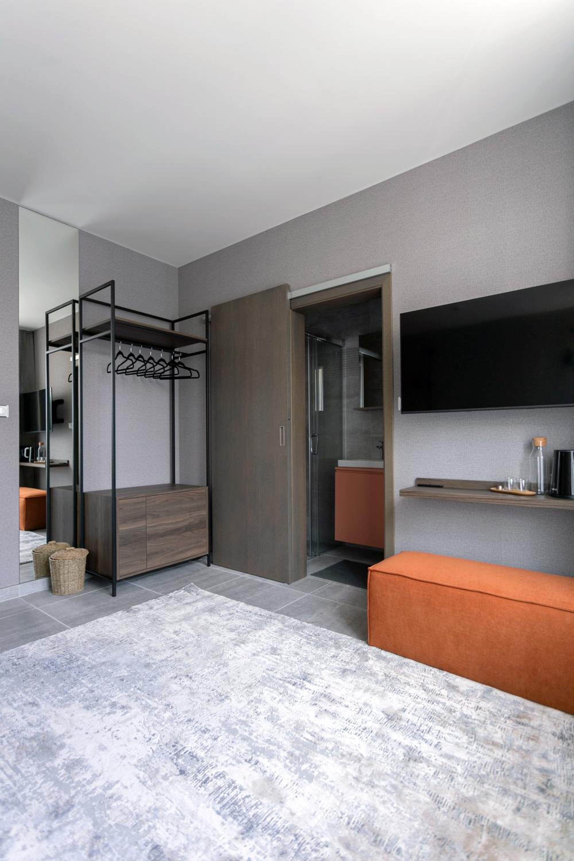 LUONG Europe Apartments