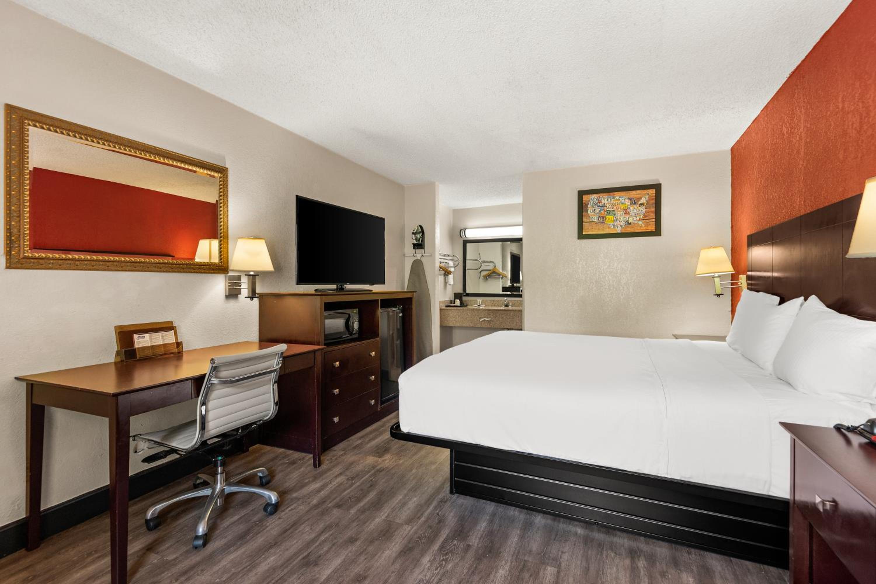 Laurel Vacations - Americas Best Value Inn Laurel - Property Image 4