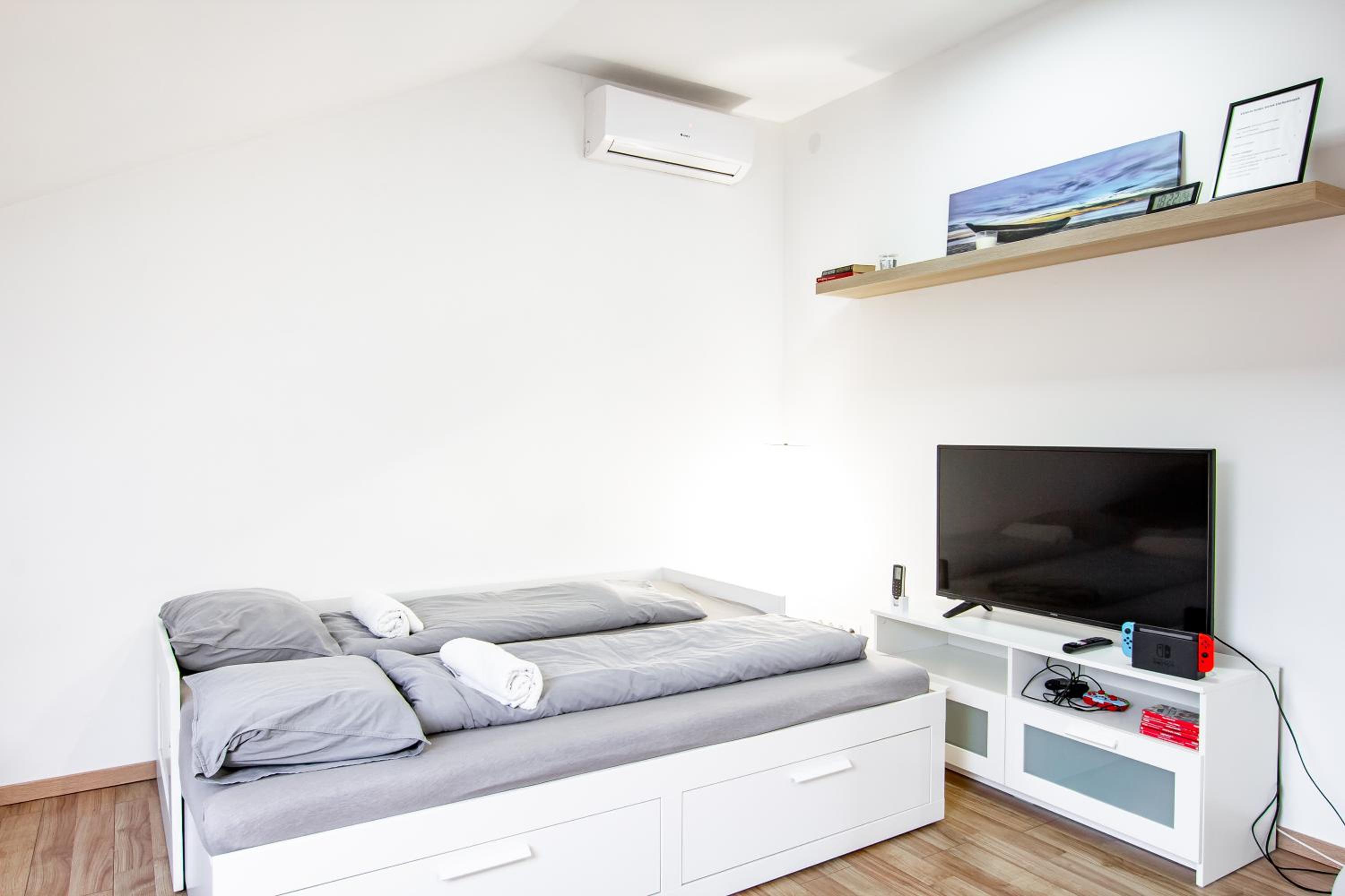 Victoria Suites