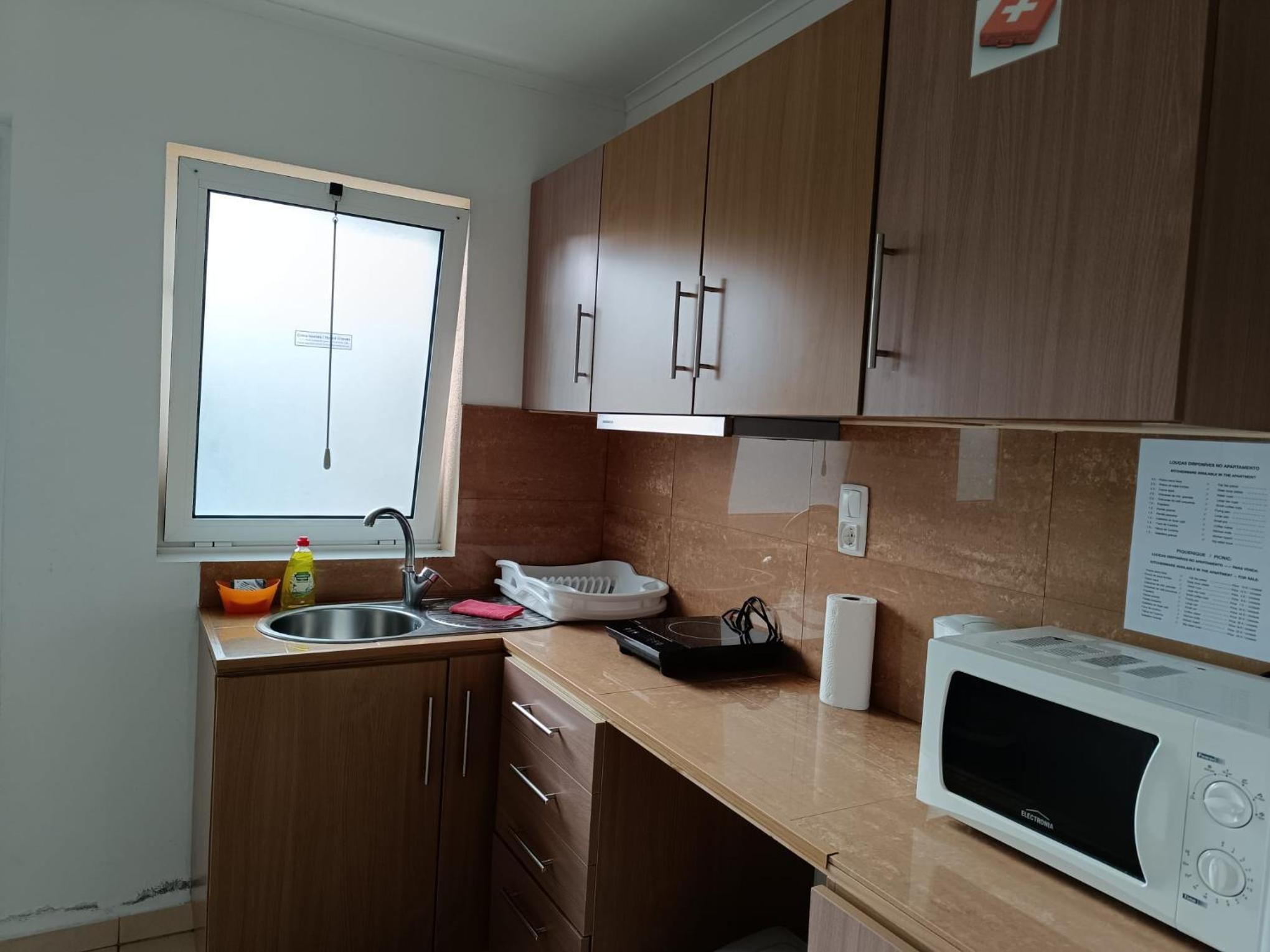 AZORES GARDEN HOUSE - Private Suites & Apartments - Automatic Self Check-in photo 75 of 78