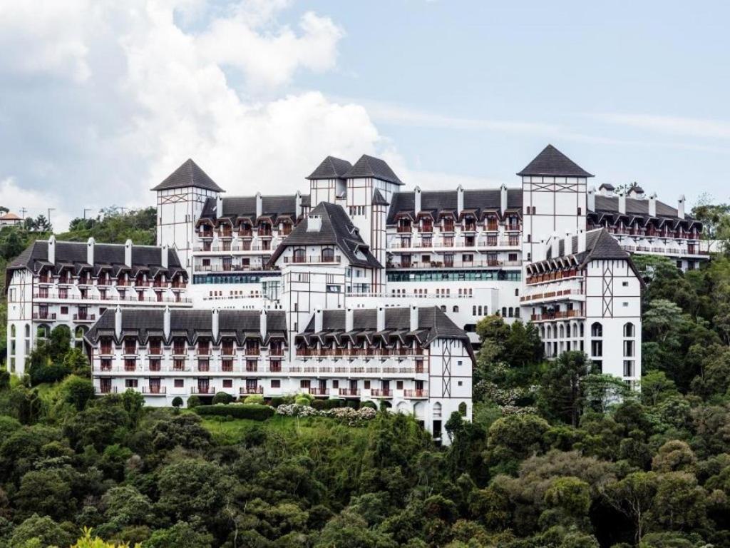 Hotel Apartamento em Campos do Jordão - Image 1