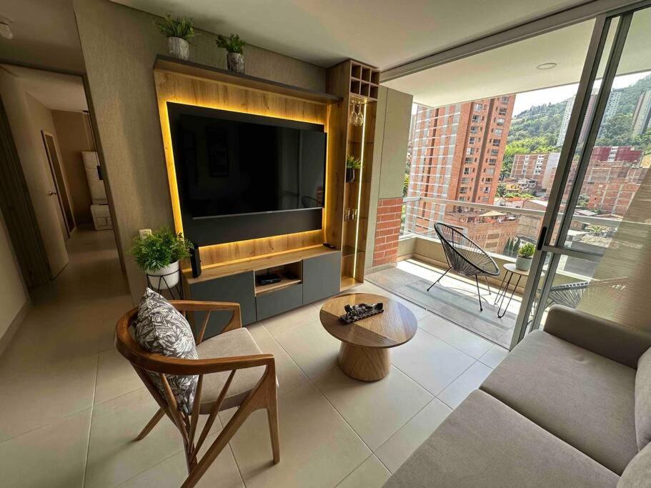 Apartamento en Sabaneta con Piscina y Gimnasio