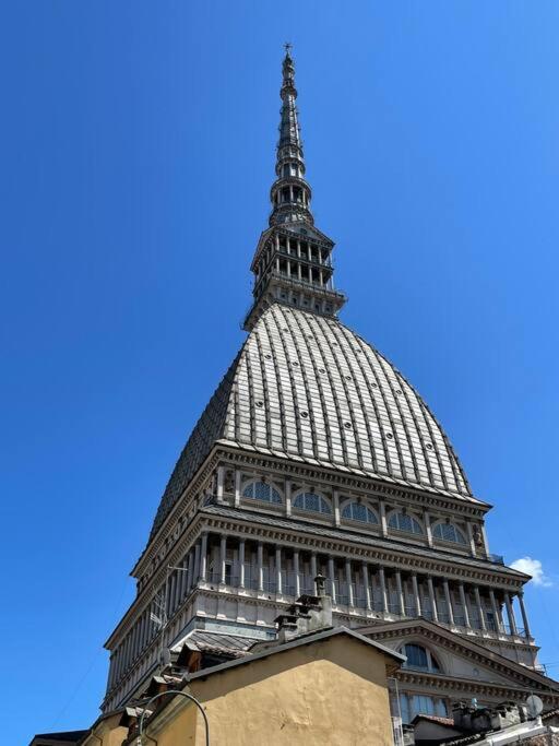 Ai piedi della Mole photo 3