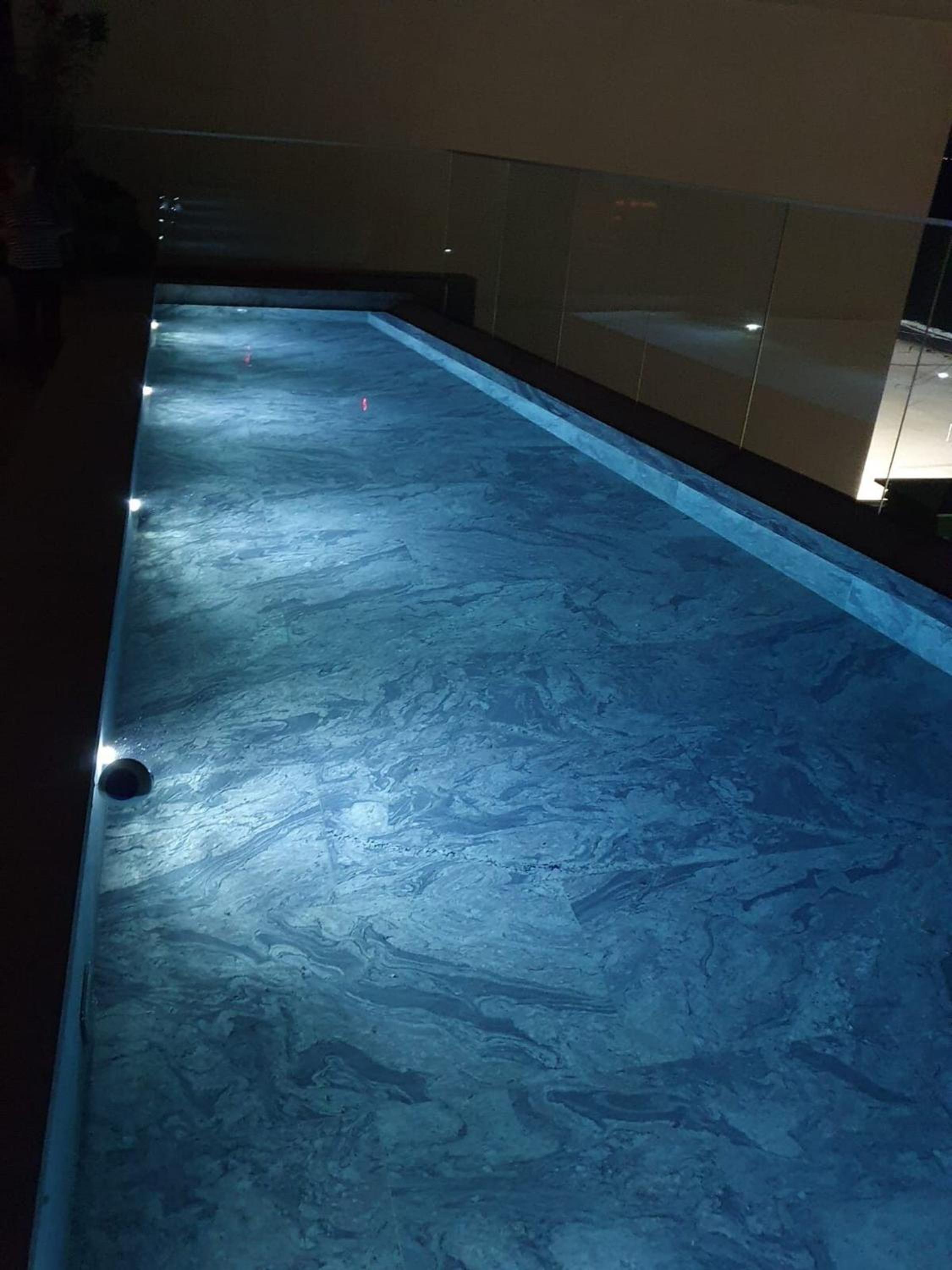 Flat Av. Atlantica em frente ao mar, estrutura total