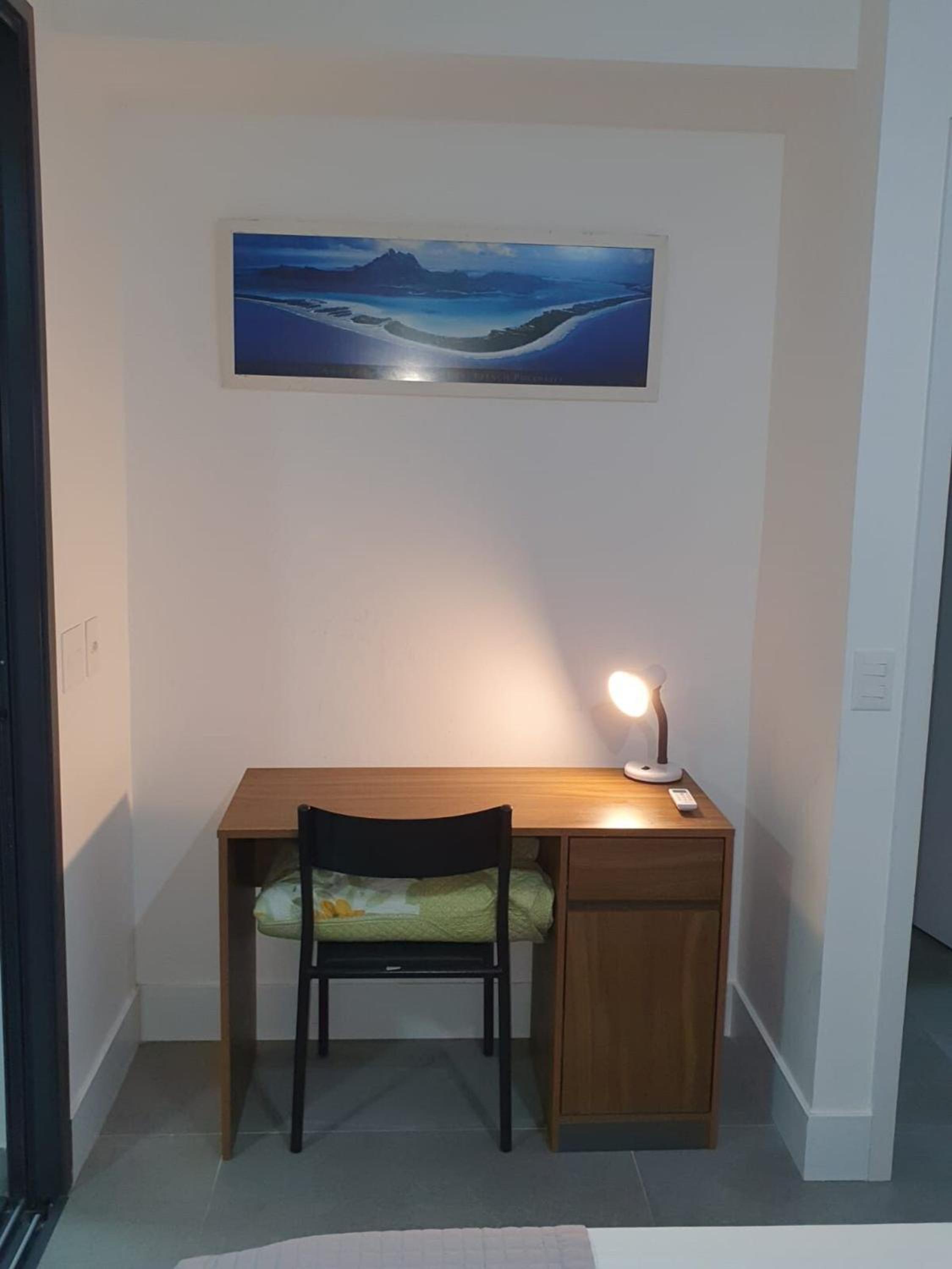 Flat Av. Atlantica em frente ao mar, estrutura total