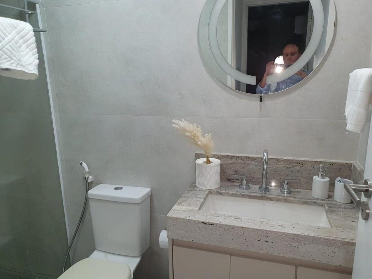 Flat Av. Atlantica em frente ao mar, estrutura total